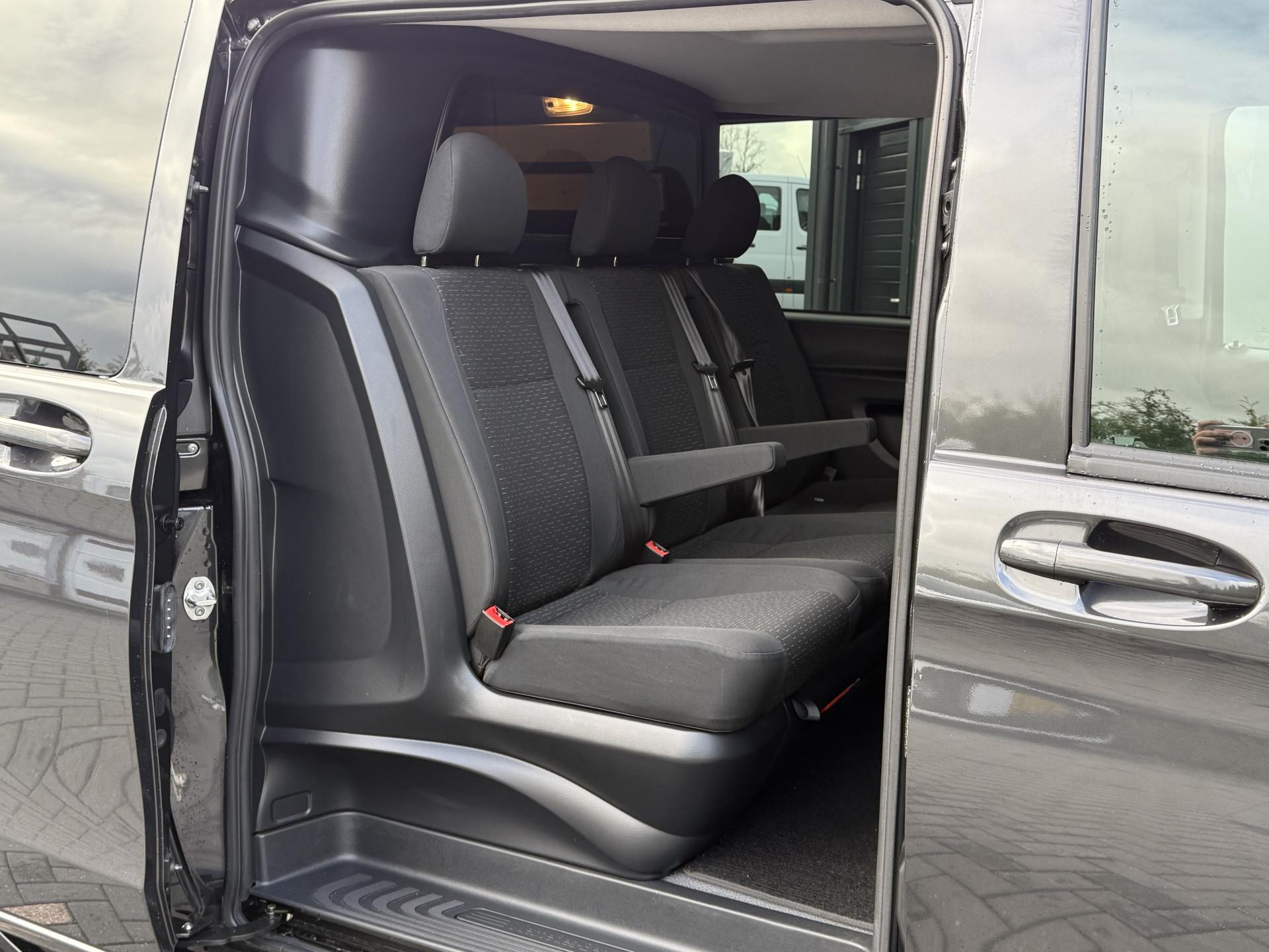 Foto 6 van Mercedes-Benz 116 CDI 164 PK 9G-TRONIC AUTOMAAT / DUBBEL CABINE / **LAGE BIJTELLING** / LUXE UITVOERING / L2H1 / AUTOMAAT / 1e EIG. / DUBBELE