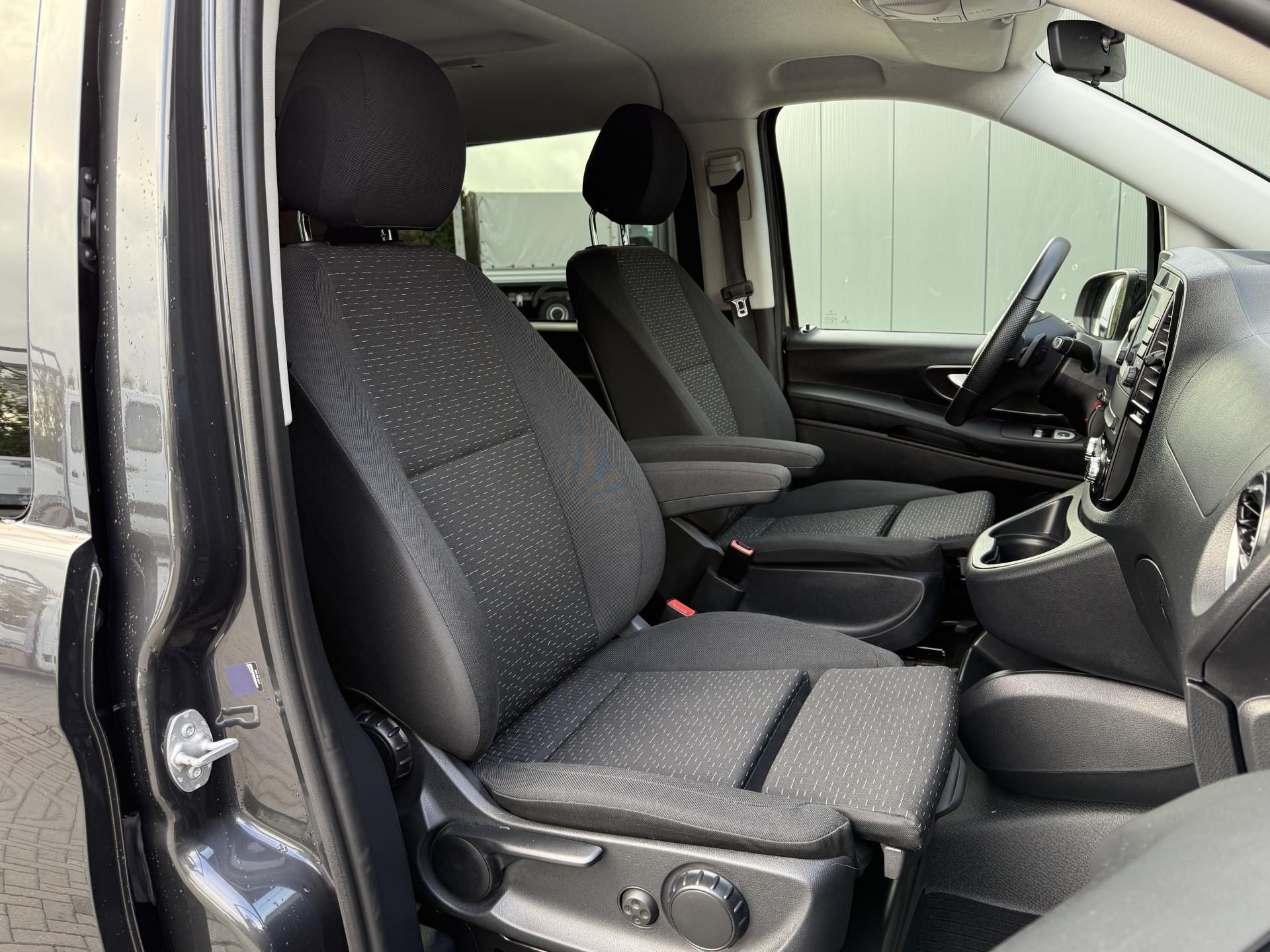 Foto 8 van Mercedes-Benz 116 CDI 164 PK 9G-TRONIC AUTOMAAT / DUBBEL CABINE / **LAGE BIJTELLING** / LUXE UITVOERING / L2H1 / AUTOMAAT / 1e EIG. / DUBBELE