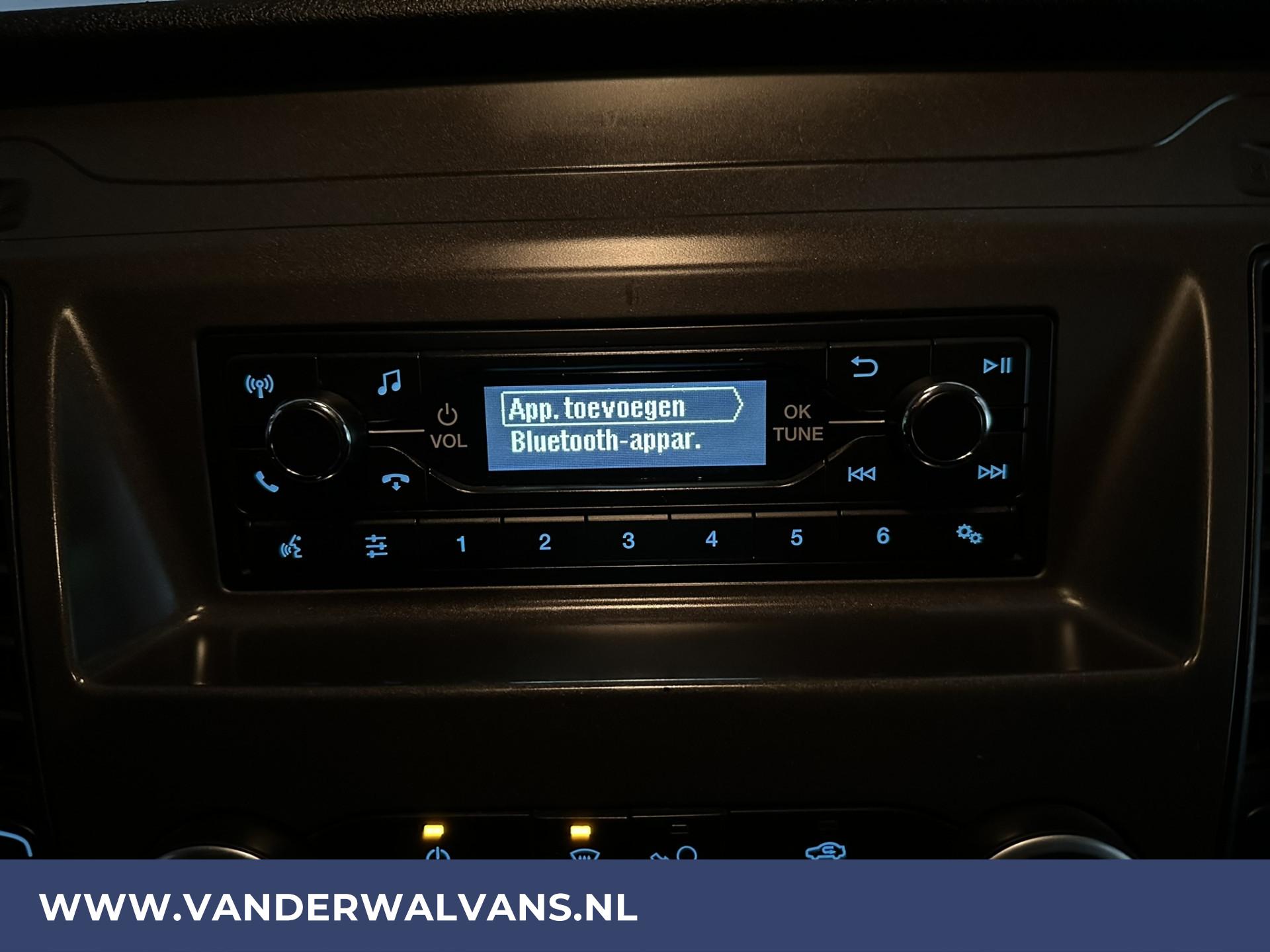 Foto 15 van Ford Transit Custom 2.0 TDCI L1H1 Euro6 Airco | LED | Cruisecontrol | Parkeersensoren | Bijrijdersbank