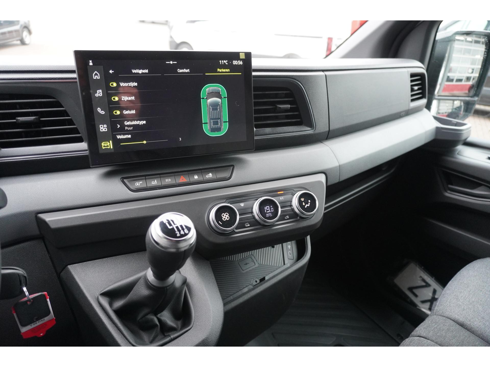 Foto 23 van Renault T35 2.0 dCi 170PK L3H2 Extra Schuifdeur links en Rechts