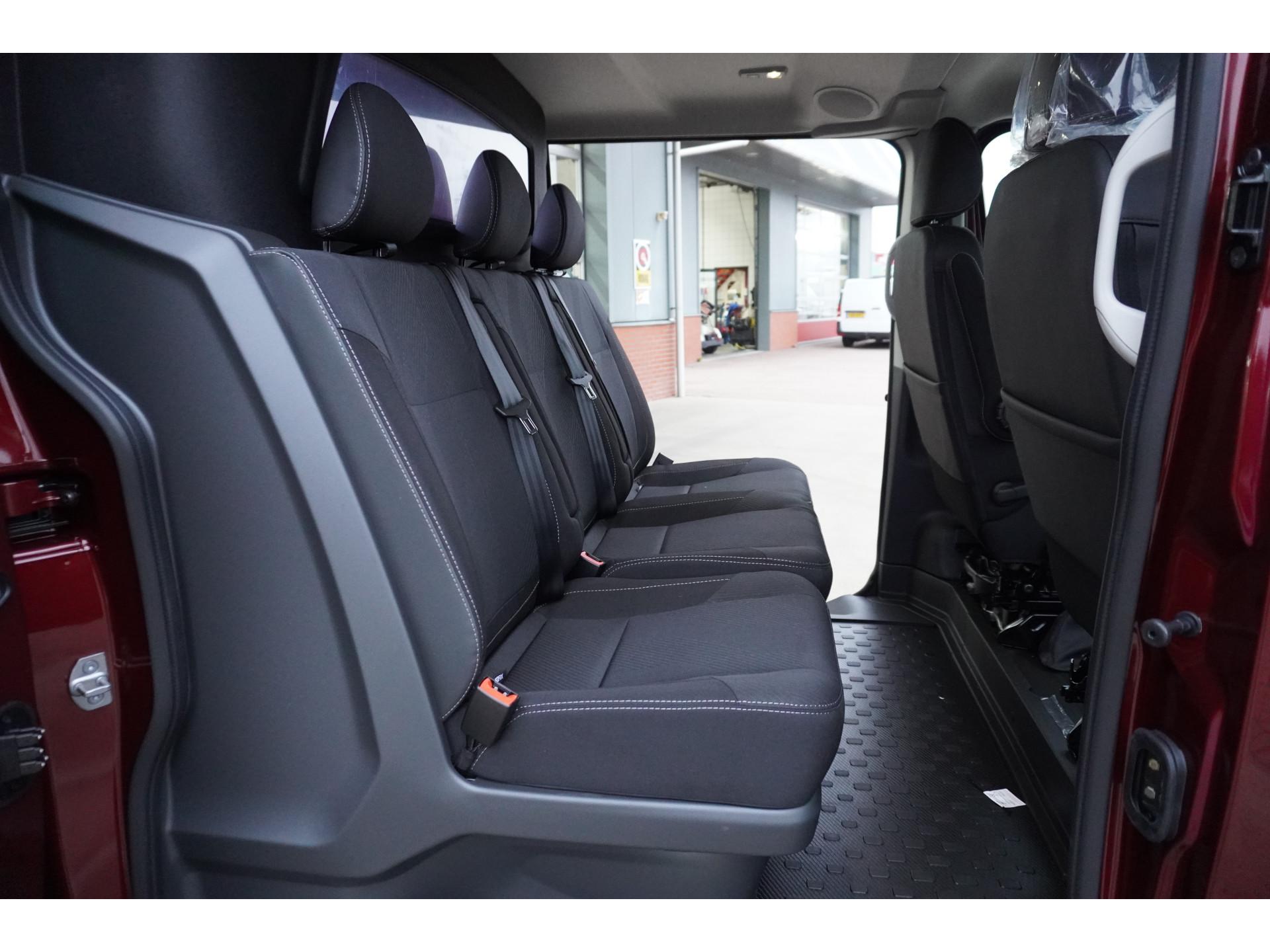 Foto 25 van Renault 2.0 Bleu dCi EDC 170PK L2H1 Extra DubbelCabine Automaat Schuifdeur L/R