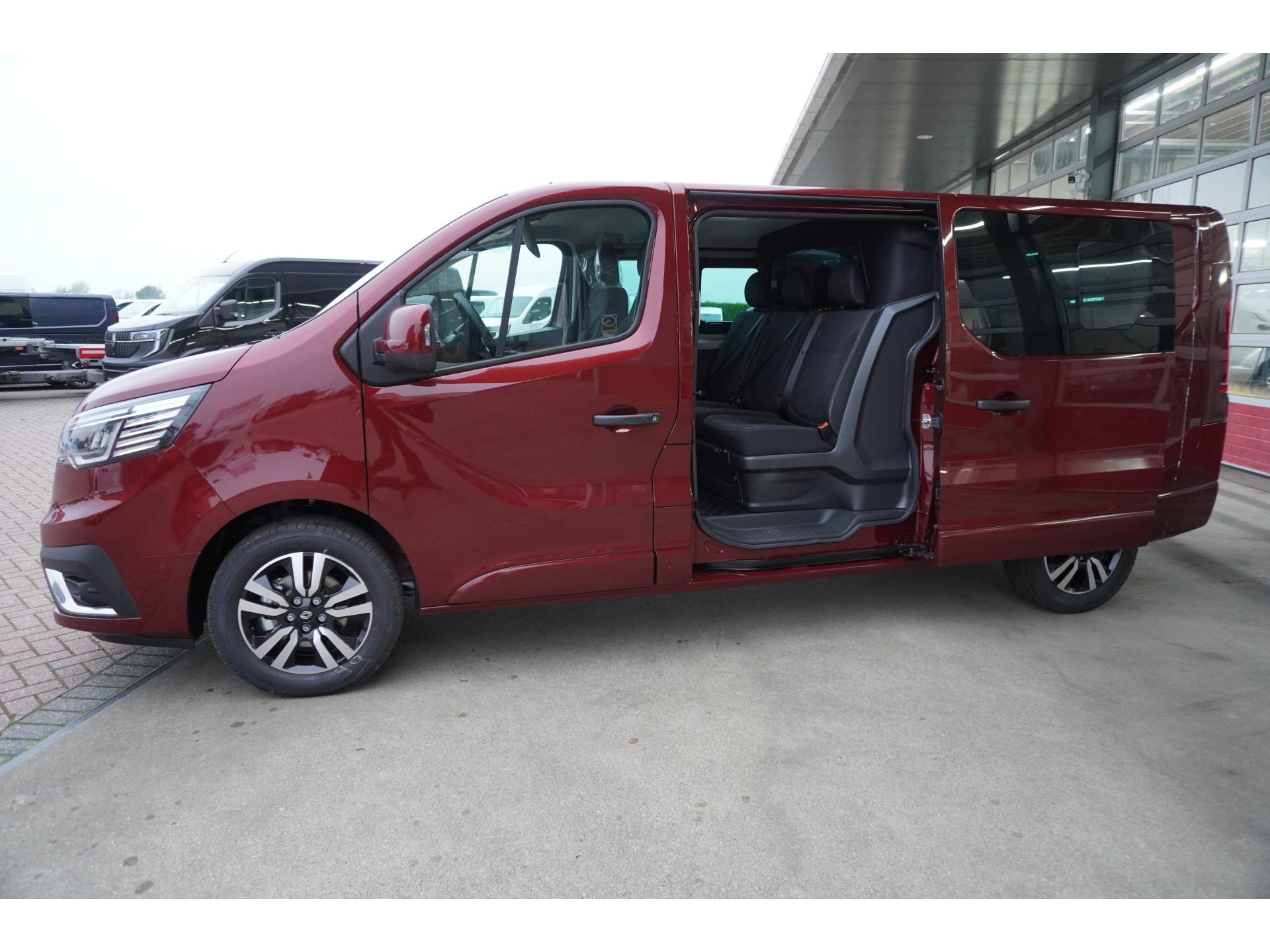 Foto 8 van Renault 2.0 Bleu dCi EDC 170PK L2H1 Extra DubbelCabine Automaat Schuifdeur L/R