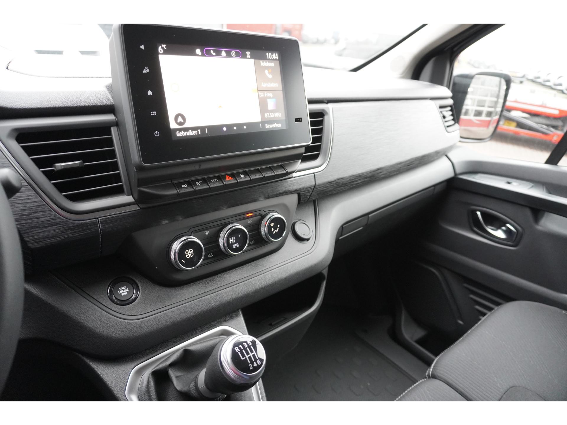 Foto 31 van Renault 2.0 dCi 150PK T30 L2H1 Luxe Schuifdeur L / R
