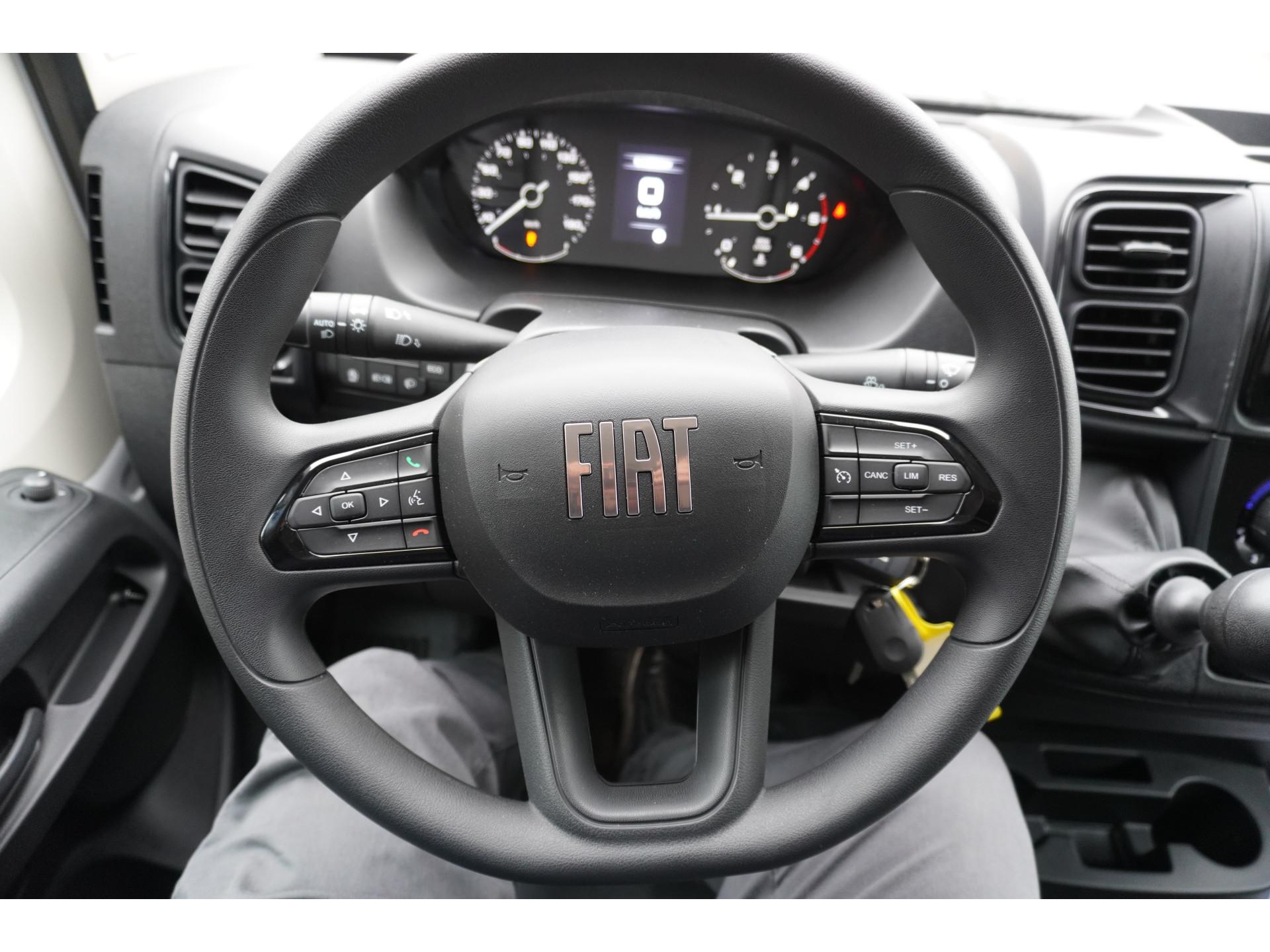 Foto 13 van Fiat 2.2 MultiJet 140PK S&S L4H2 3.5t Betimmering
