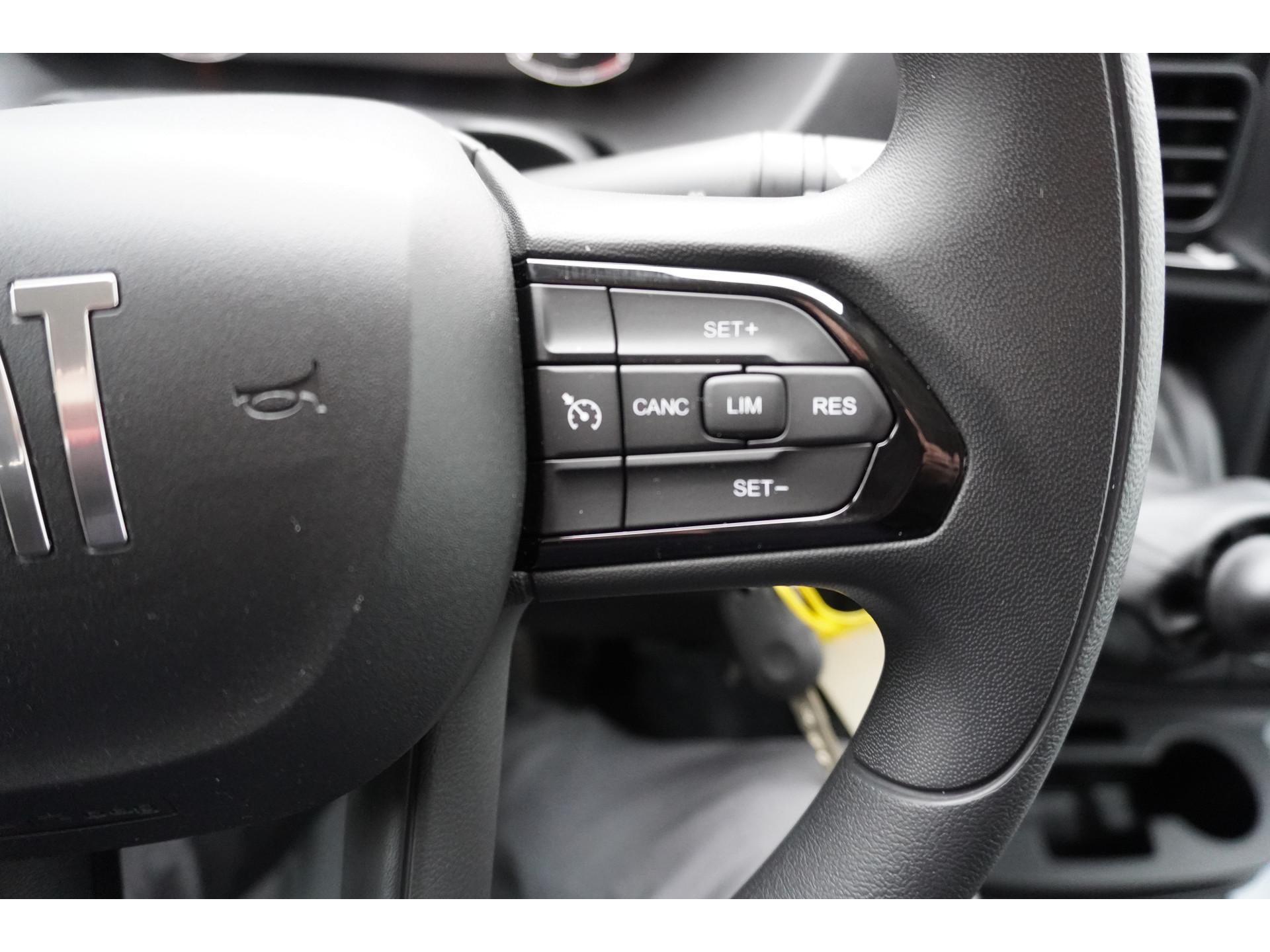 Foto 18 van Fiat 2.2 MultiJet 140PK S&S L4H2 3.5t Betimmering