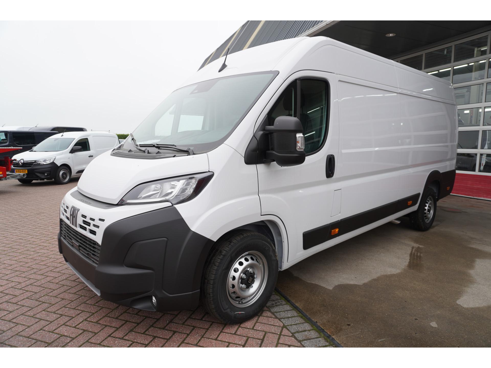Foto 9 van Fiat 2.2 MultiJet 140PK S&S L4H2 3.5t Betimmering