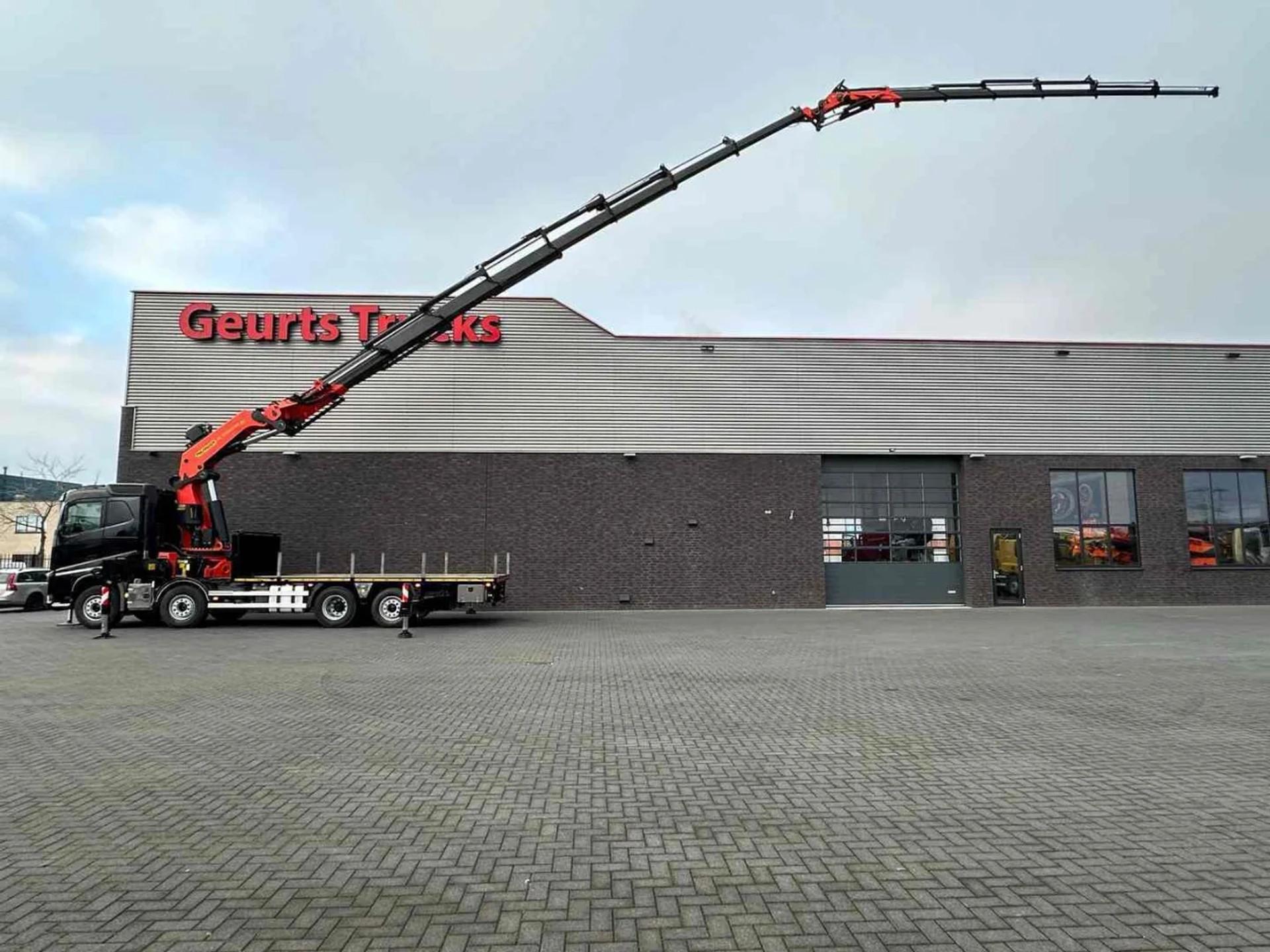 Foto 1 van Volvo FH 500 8X2 + PALFINGER PK 110002-SH G + JIB PJ 125 E KRAAN/KRAN/CRANE/GRUA
