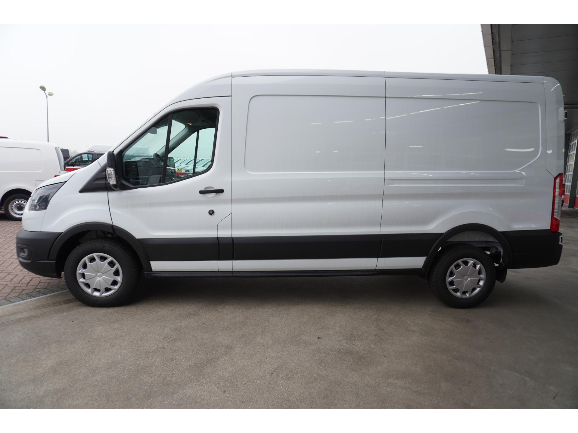 Foto 8 van Ford 350L 2.0 TDCI 165PK L3H2 Trend RWD Automaat