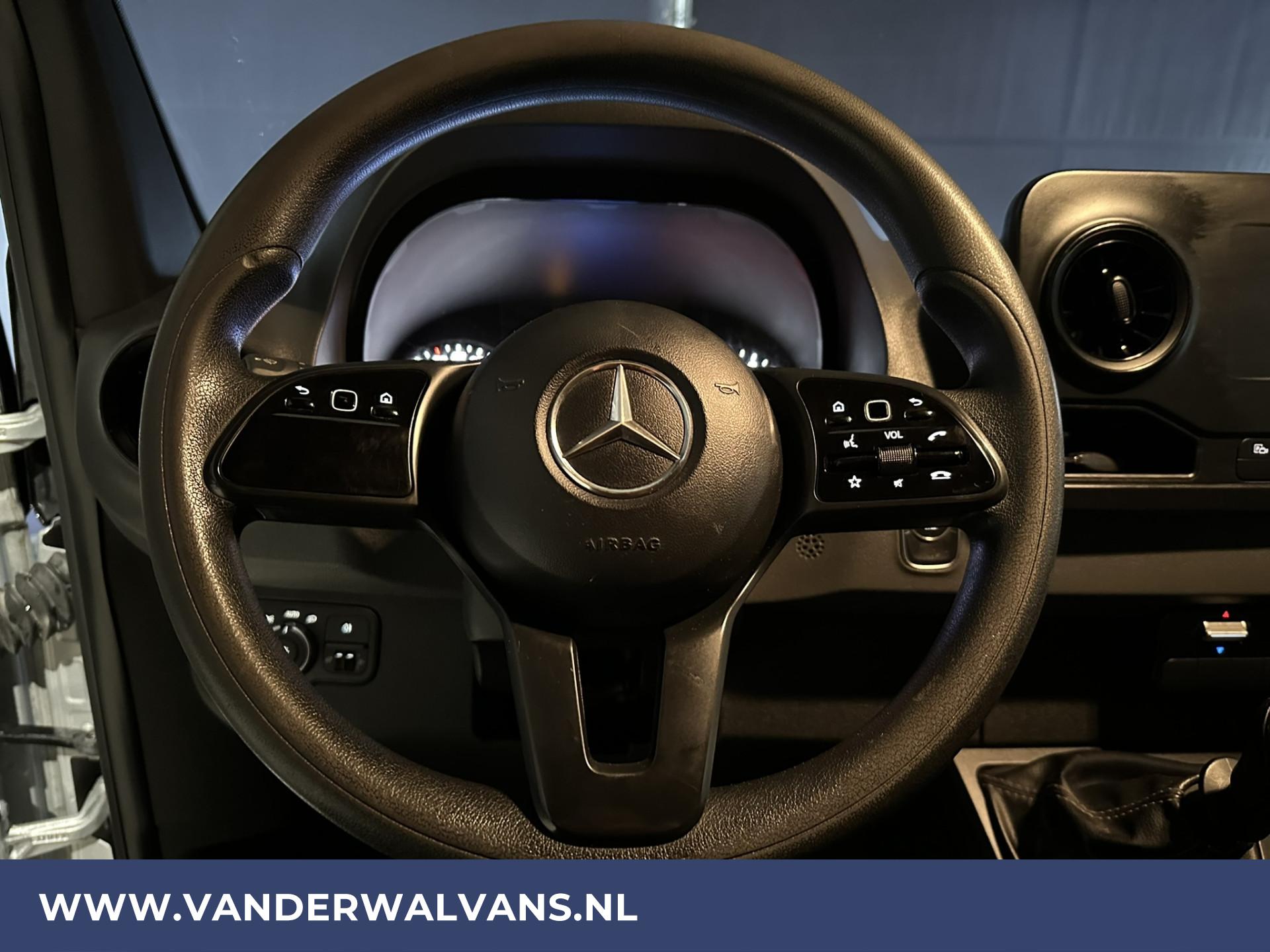 Foto 16 van Mercedes-Benz Sprinter 316 CDI 163pk L3H2 Euro6 Airco | 2x Zijdeur | Camera | Apple Carplay