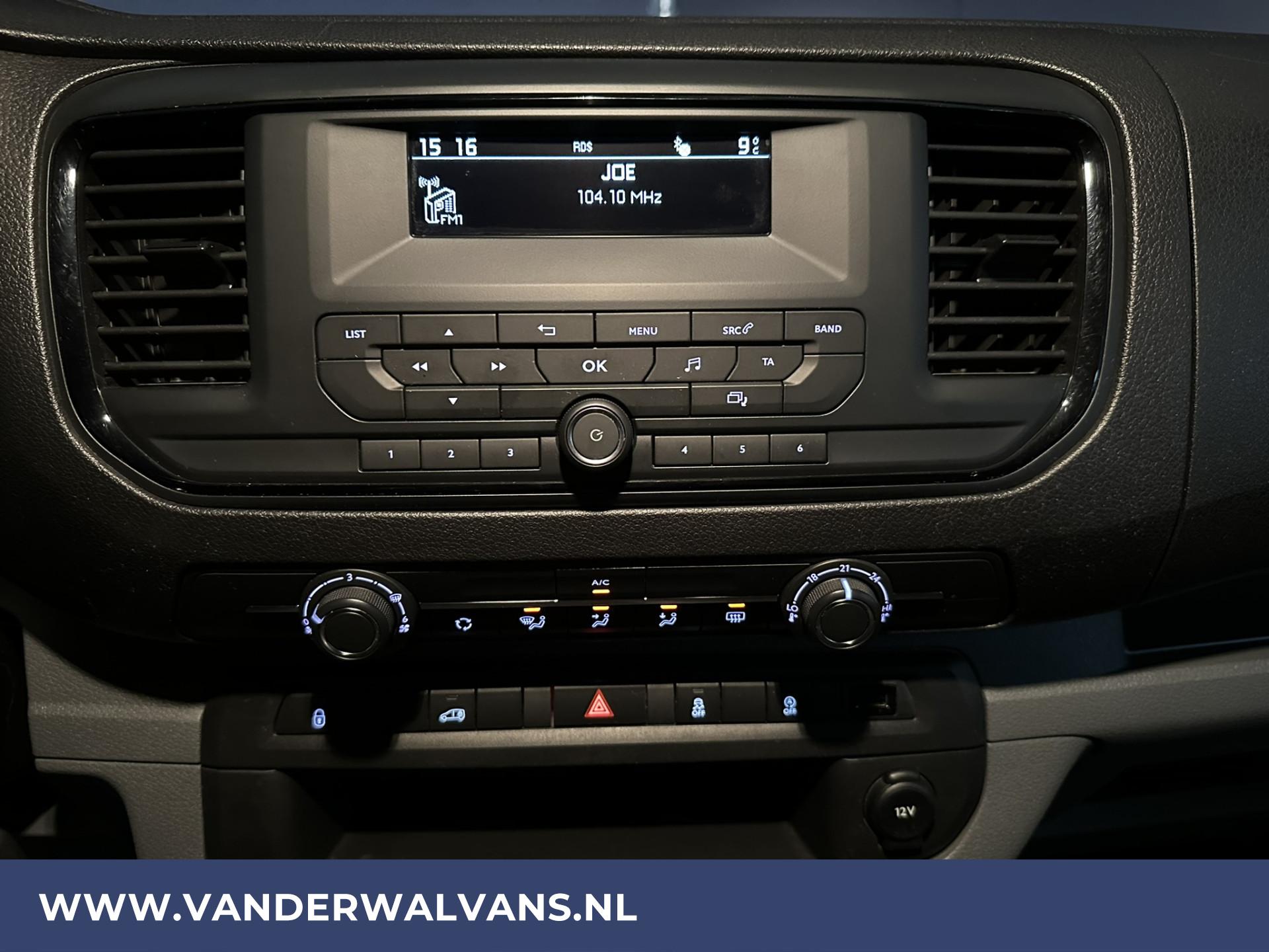 Foto 15 van Opel Vivaro 2.0 CDTI 123pk L2H1 Euro6 Airco | Bumpers in kleur | Camera | Cruisecontrol | Parkeersensoren