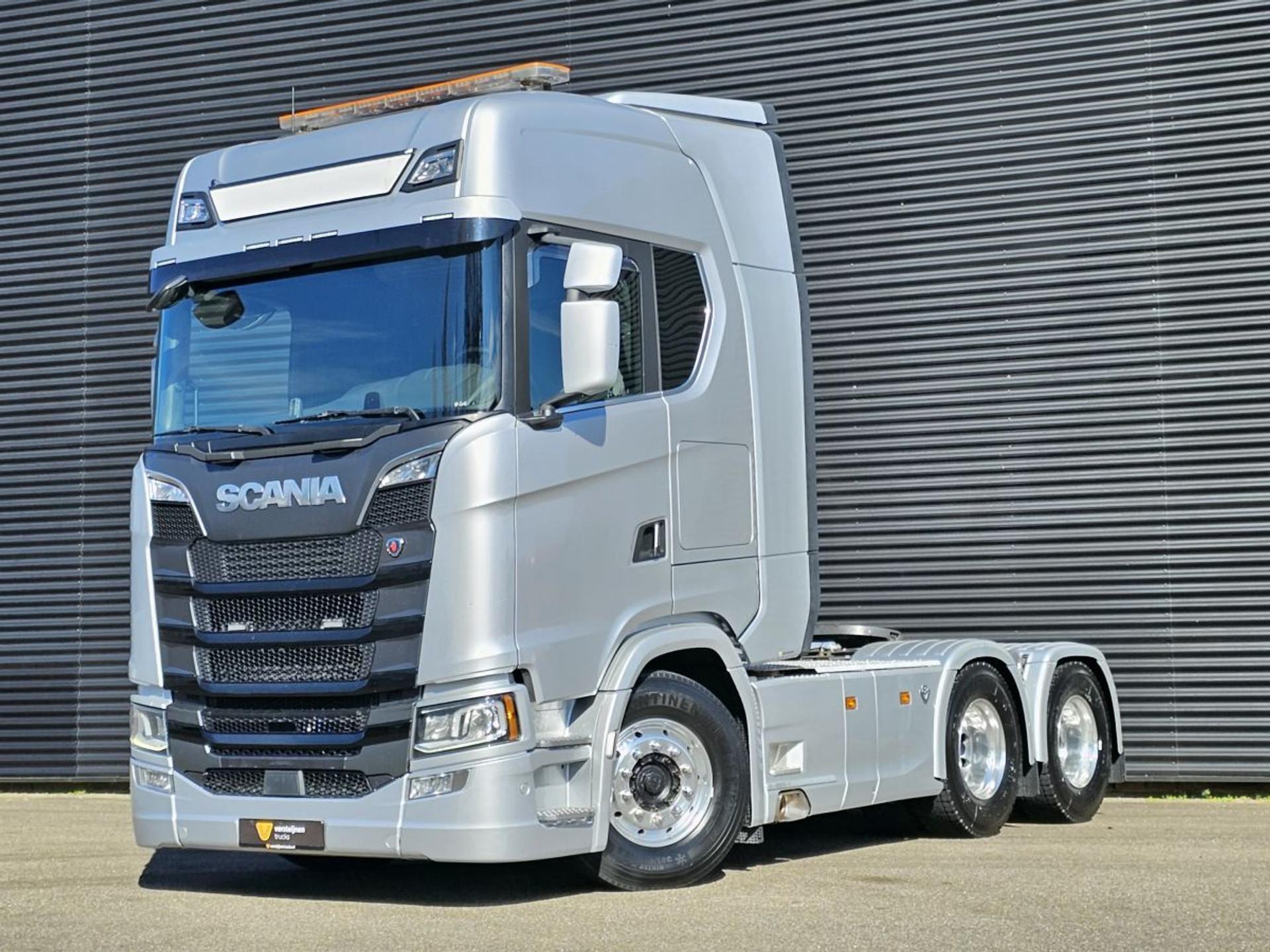 Foto 1 van Scania S650 6x4 / FULL AIR / RETARDER / 220 dkm!