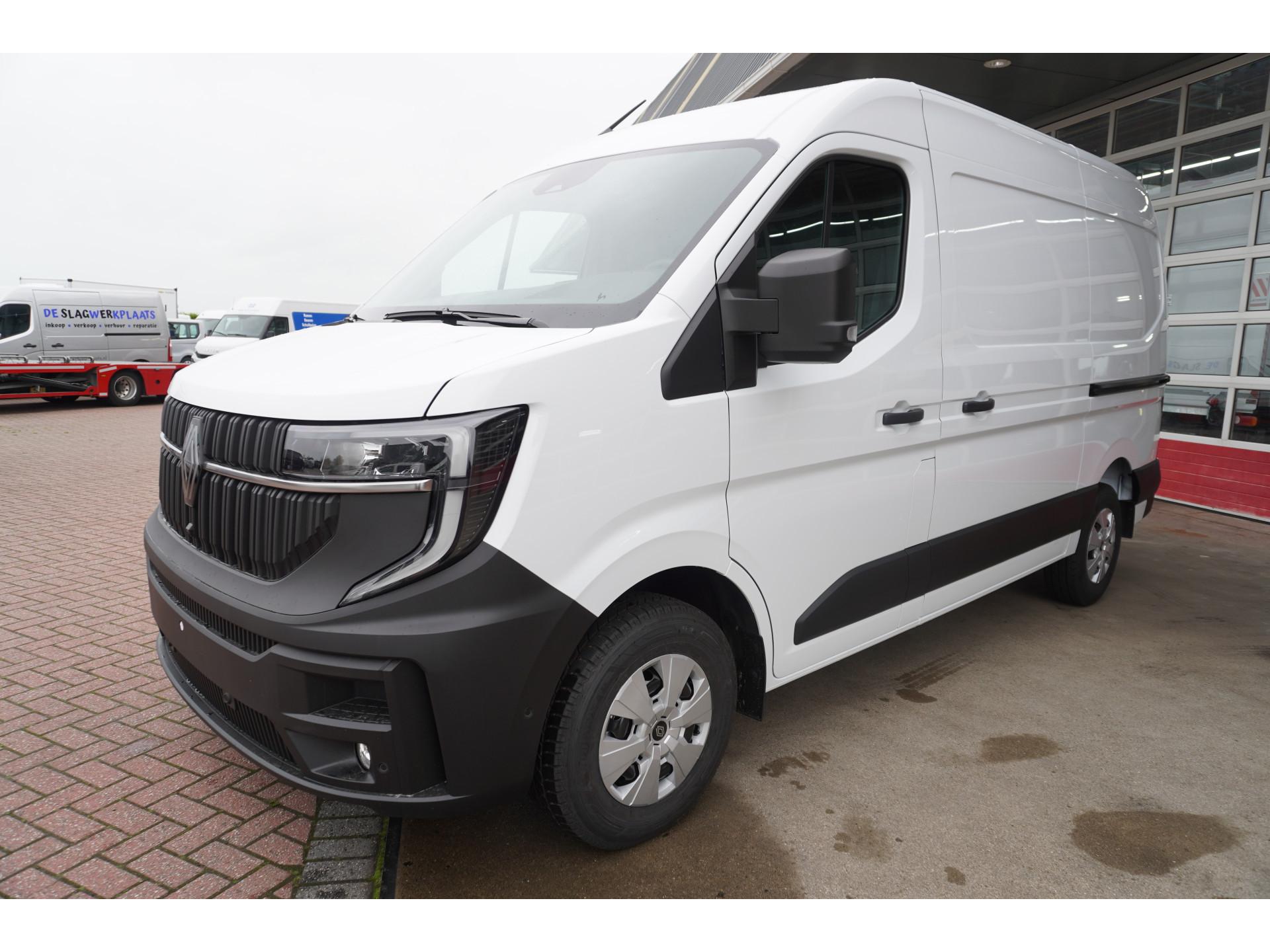 Foto 10 van Renault T35 2.0 dCi 170PK L2H2 Extra Schuifdeur L / R
