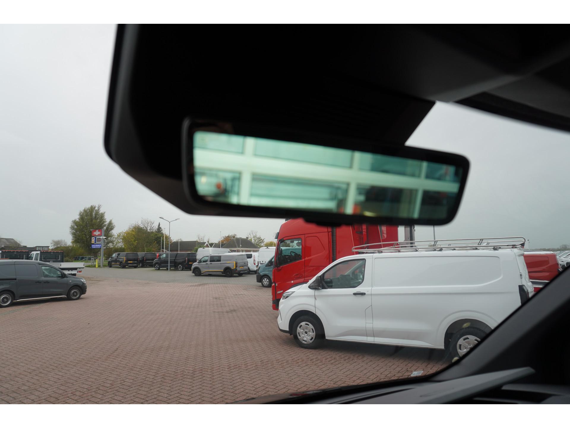 Foto 30 van Renault T35 2.0 dCi 170PK L2H2 Extra Schuifdeur L / R