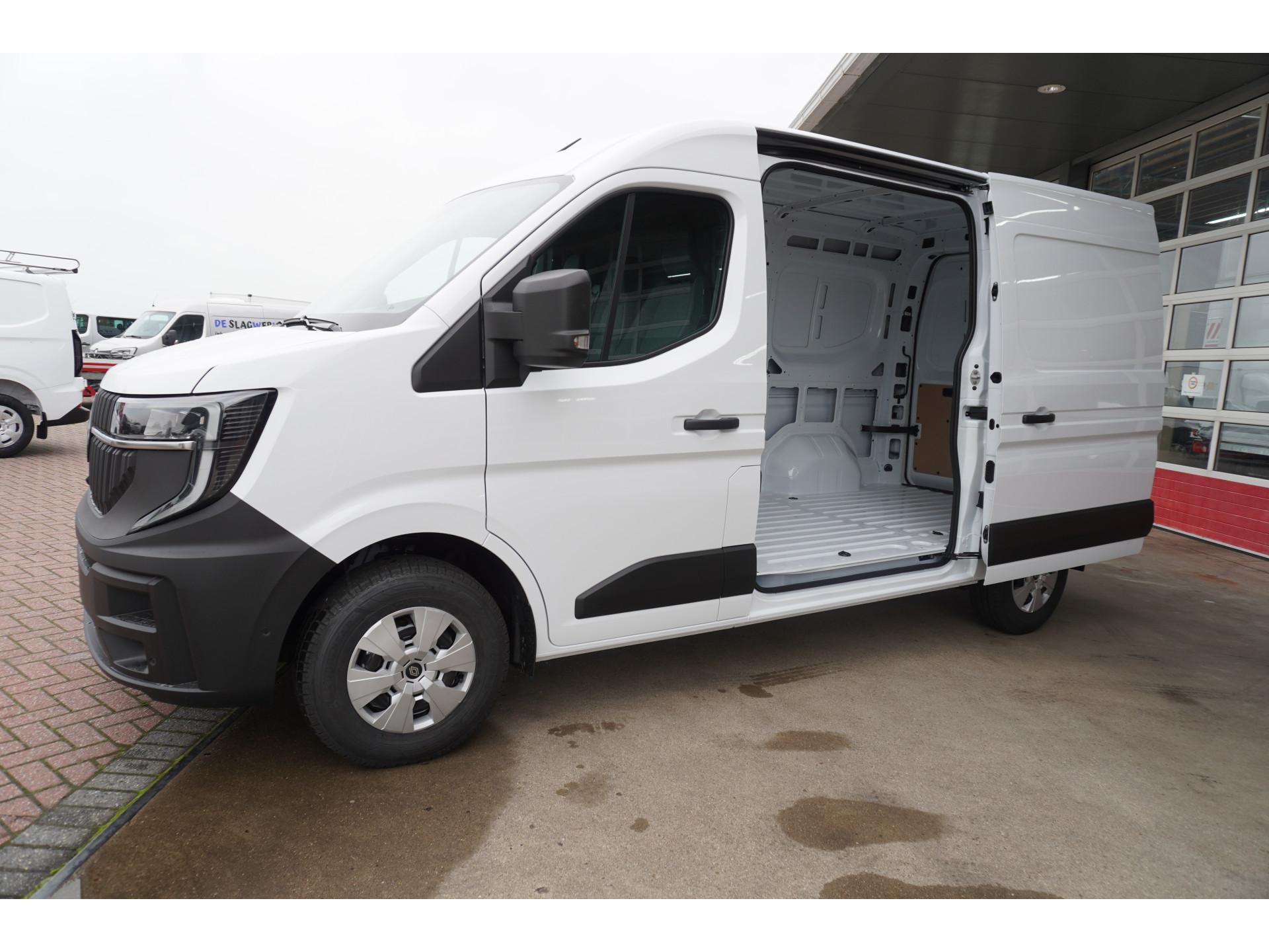 Foto 9 van Renault T35 2.0 dCi 170PK L2H2 Extra Schuifdeur L / R