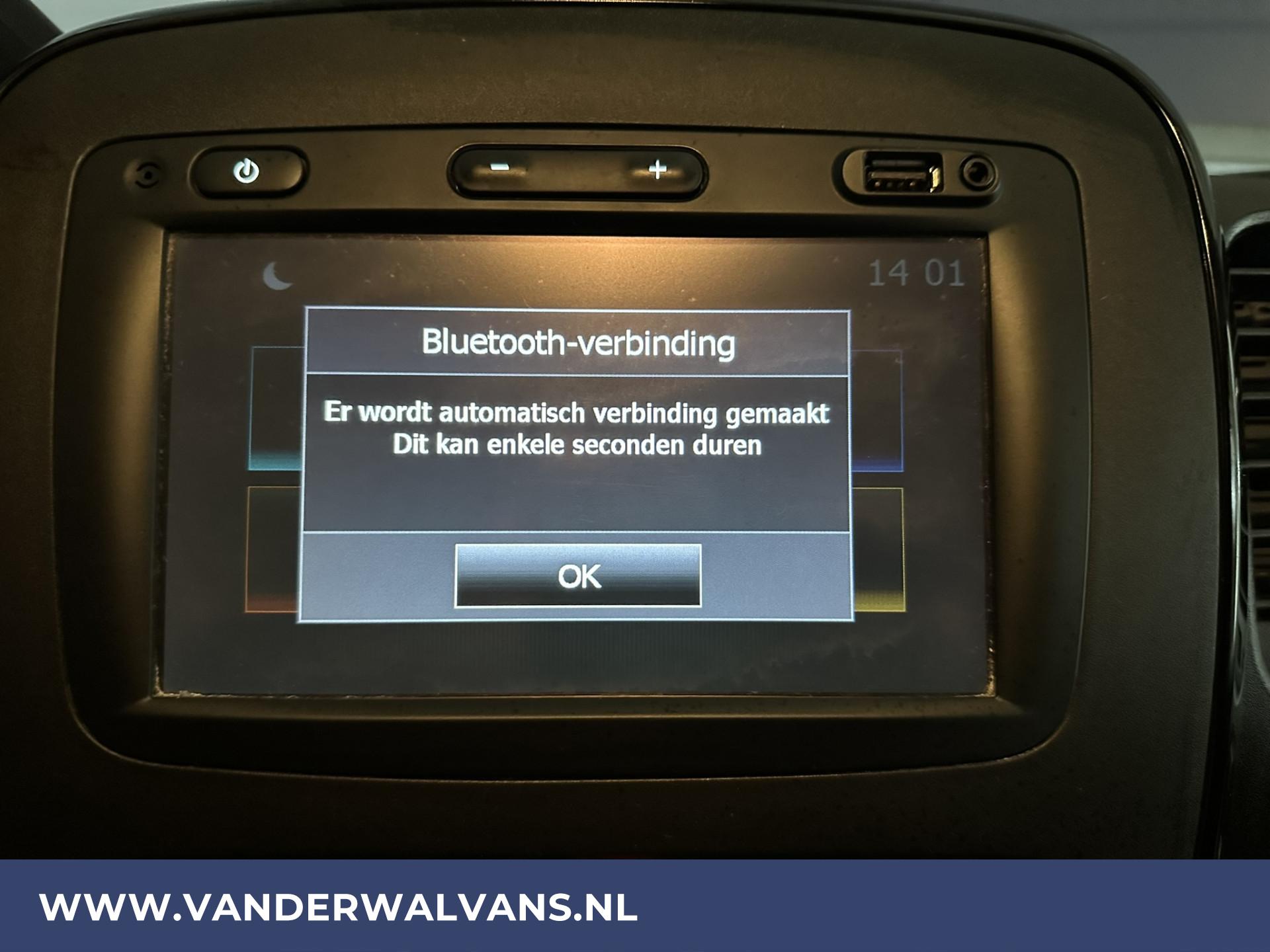 Foto 11 van Opel Vivaro 1.6 CDTI 125pk L2H1 Euro6 Airco | Navigatie | Trekhaak | Cruisecontrol