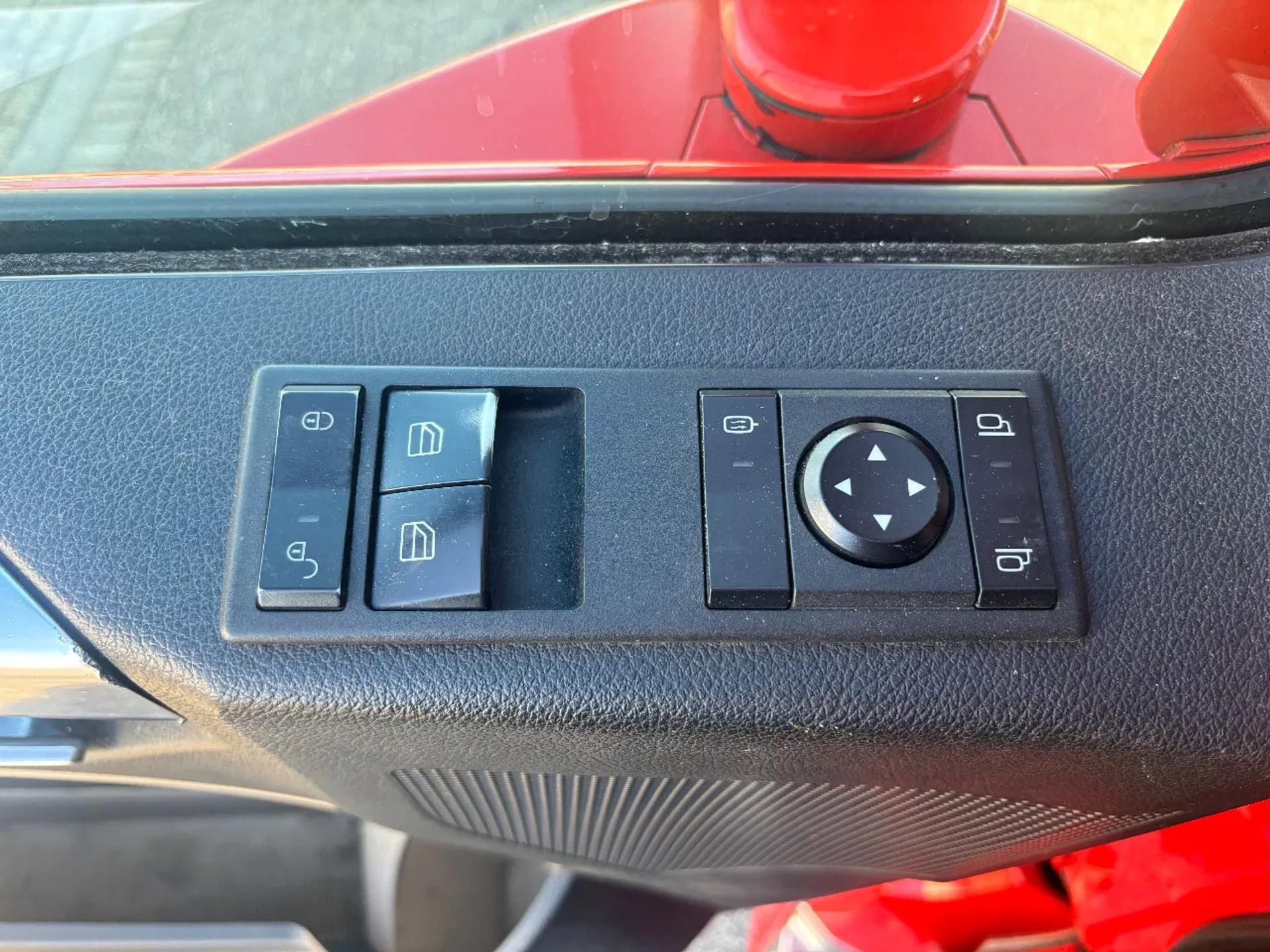 Foto 14 van Mercedes-Benz Actros 1842 LS 2012 415.000KM Xenon Nederlandse Truck
