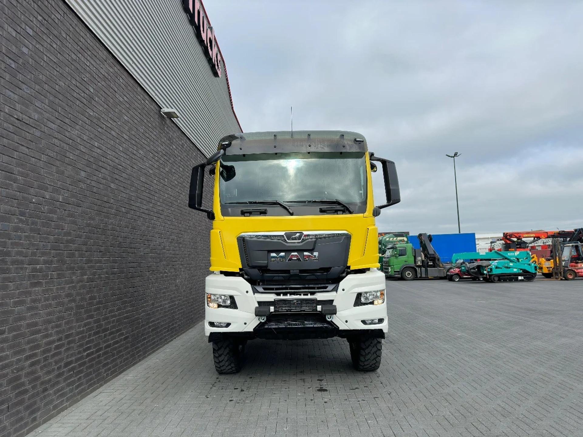 Foto 7 van MAN TGS 33.540 6X6 BB CH HEAVY DUTY CHASSIS CABINE/NIEUW/NEUE/NEW
