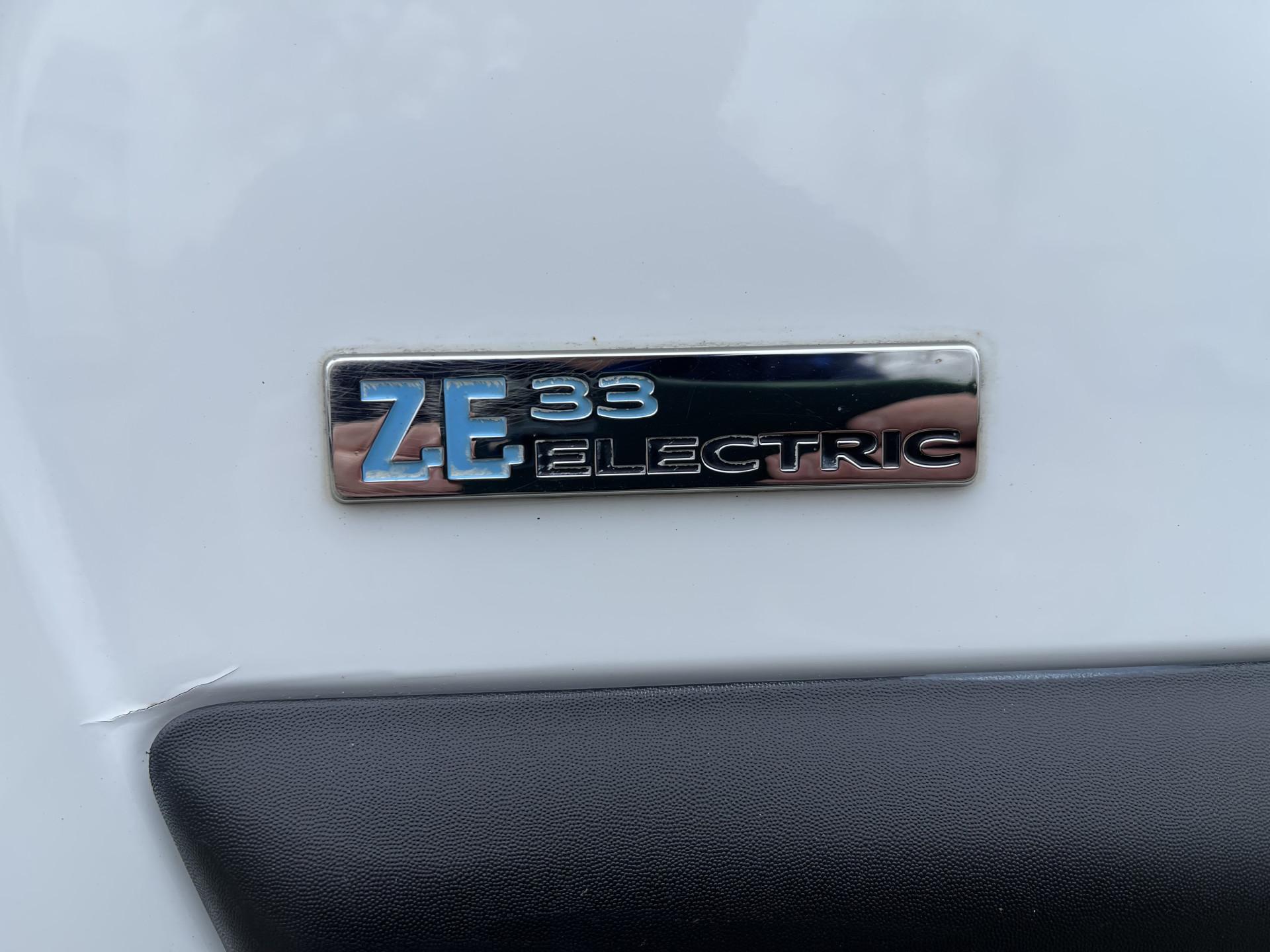 Foto 5 van Renault Master T31 Z.E. L3H2 / 100% elektrisch / zero emissie / vaste prijs rijklaar € 18.950 ex btw