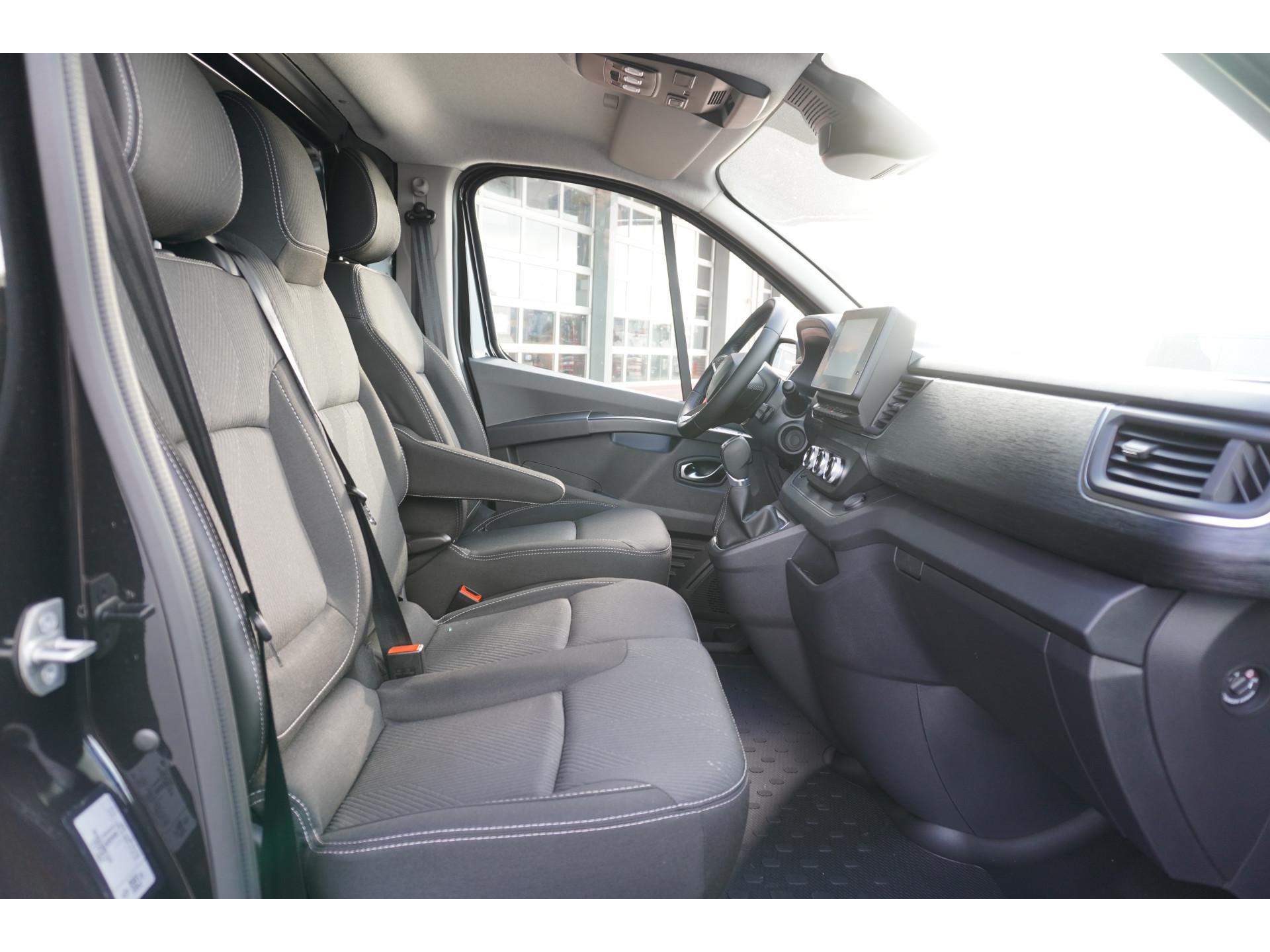 Foto 13 van Renault 2.0 Blue dCi 170PK T30 L2H1 Extra Automaat