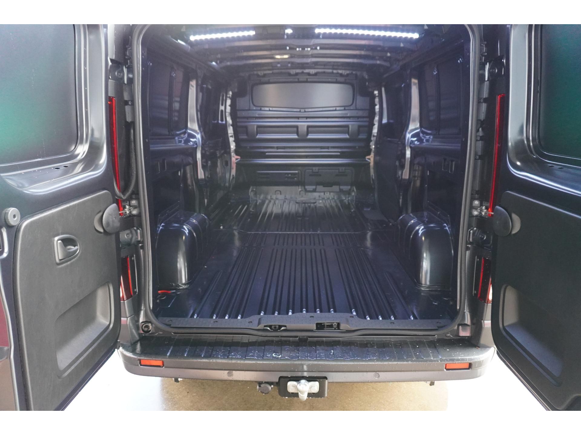 Foto 12 van Renault 2.0 Blue dCi 170PK T30 L2H1 Extra Automaat