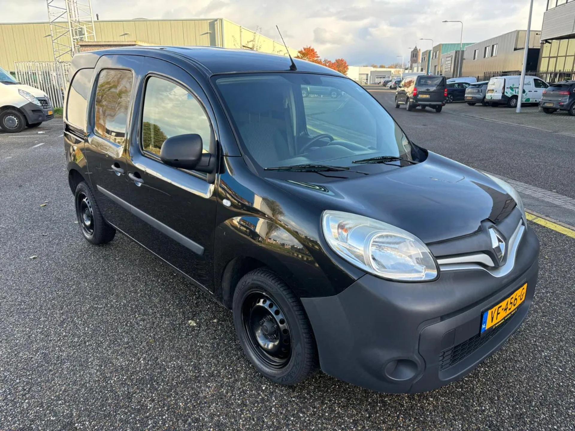 Foto 3 van Renault 1.5DCI L1H1 EURO 5 104.000KM