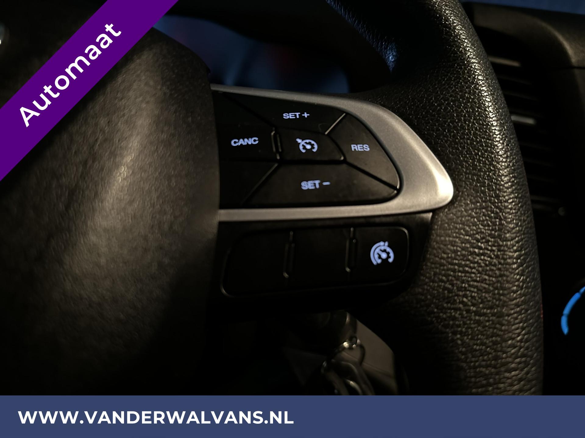 Foto 8 van Iveco Daily 35S14V Automaat L2H2 KORT Euro6 Airco | Imperiaal | Trap | 3500kg Trekhaak | LED