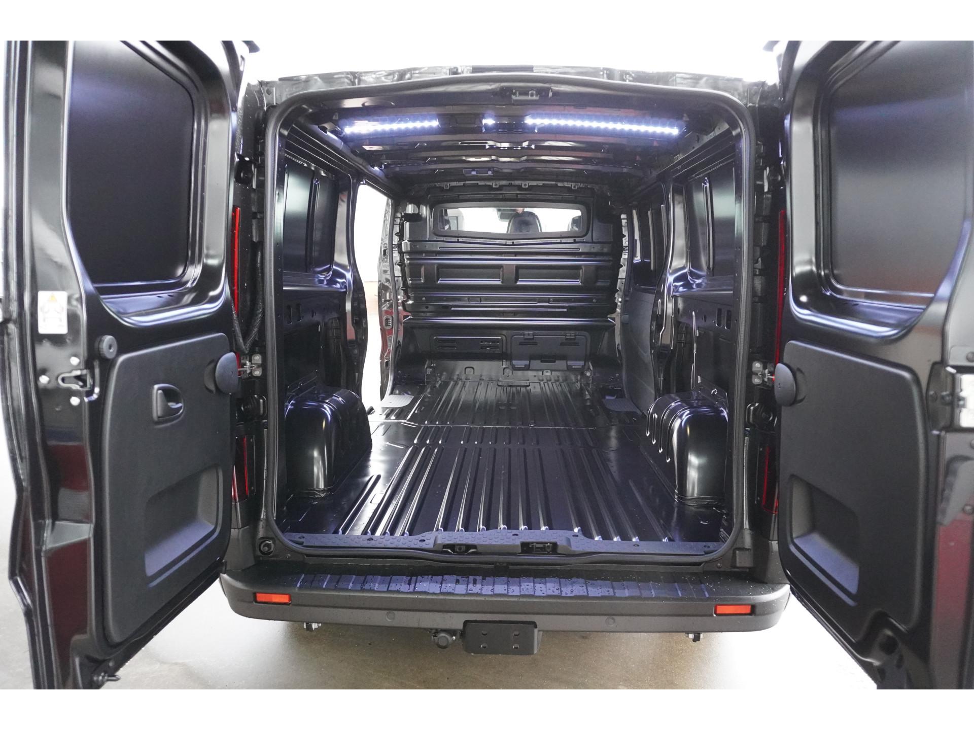 Foto 14 van Renault 2.0 dCi 170PK T30 L2H1 Luxe Automaat Schuifdeur L/R