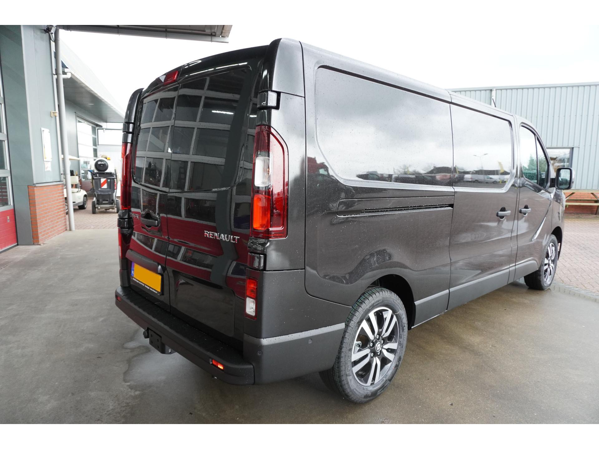 Foto 4 van Renault 2.0 dCi 170PK T30 L2H1 Luxe Automaat Schuifdeur L/R