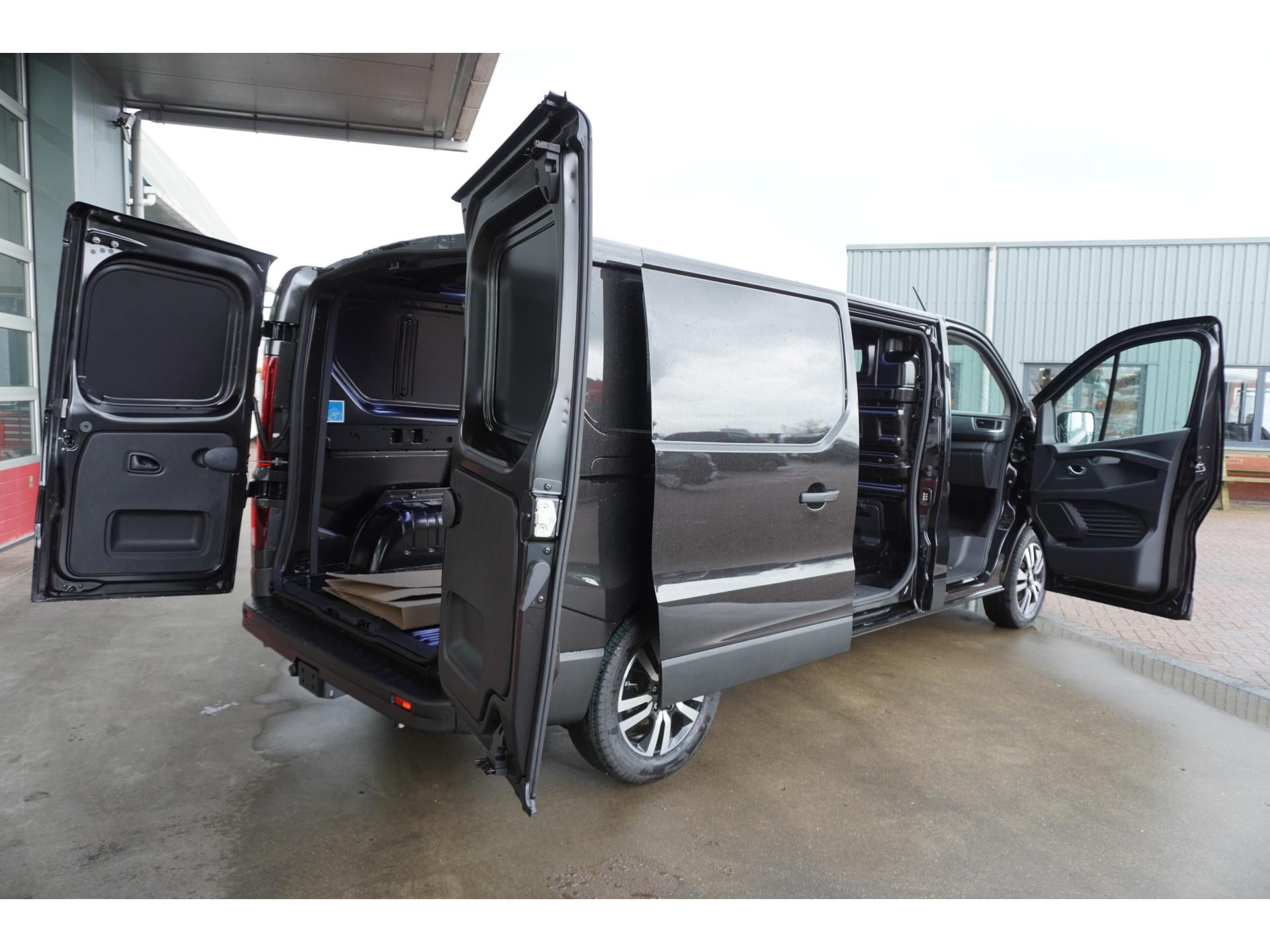 Foto 5 van Renault 2.0 dCi 170PK T30 L2H1 Luxe Automaat Schuifdeur L/R