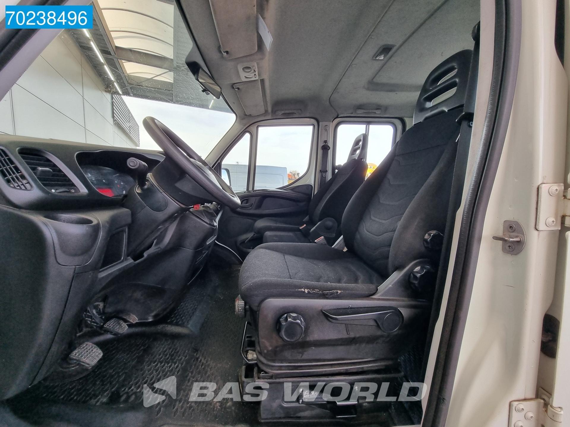 Foto 19 van Iveco Daily 35C12 Euro6 Dubbel Cabine Kipper 3500kg trekhaak Tipper Benne Kieper Dubbel cabine Trekhaak