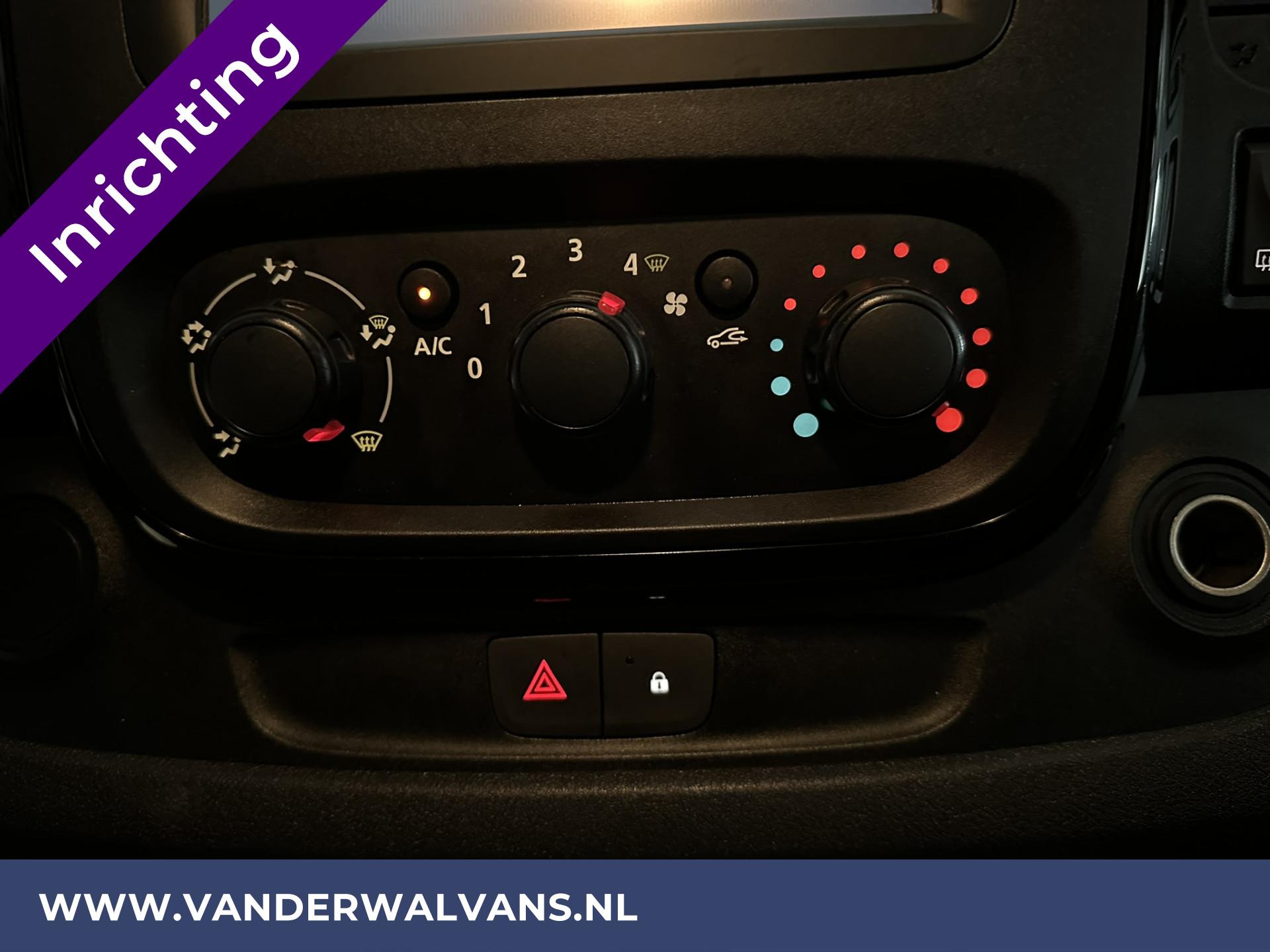 Foto 4 van Opel Vivaro 1.6 CDTI 120pk Inrichting L2H1 Airco | Imperiaal | Trekhaak | Camera | Navigatie | Cruisecontrol