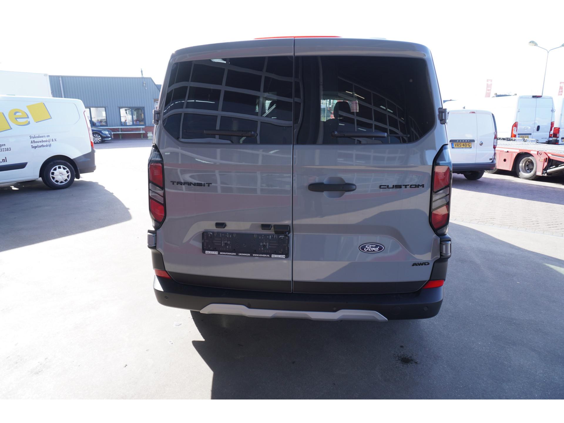Foto 32 van Ford 320L 2.0 TDCI 170PK L2H1 Trail DubbelCabine AWD Automaat Schuifdeur L/R