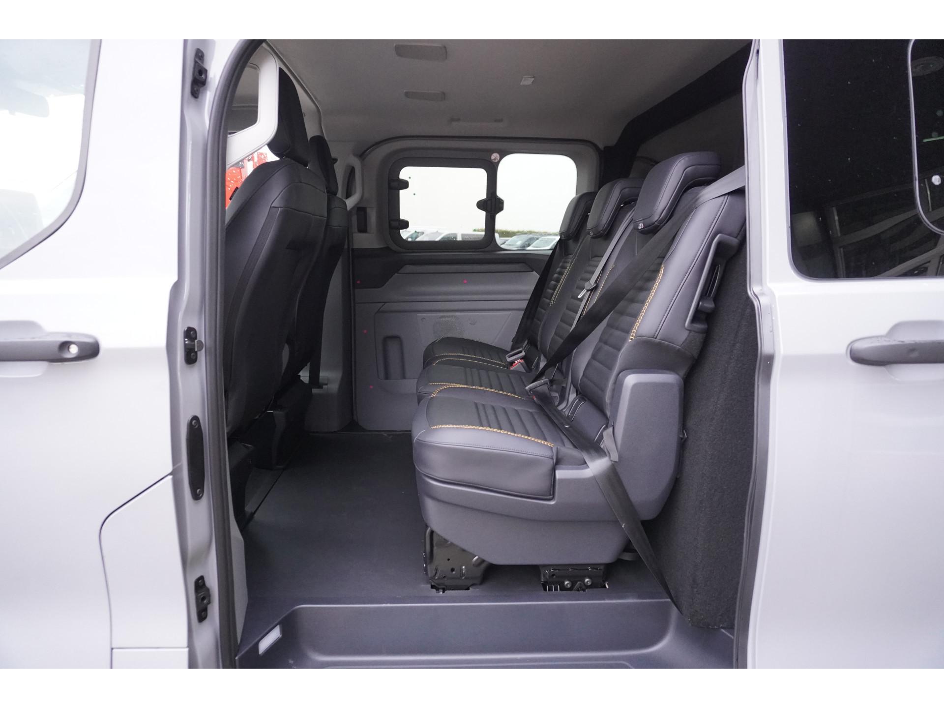 Foto 33 van Ford 320L 2.0 TDCI 170PK L2H1 Trail DubbelCabine AWD Automaat Schuifdeur L/R