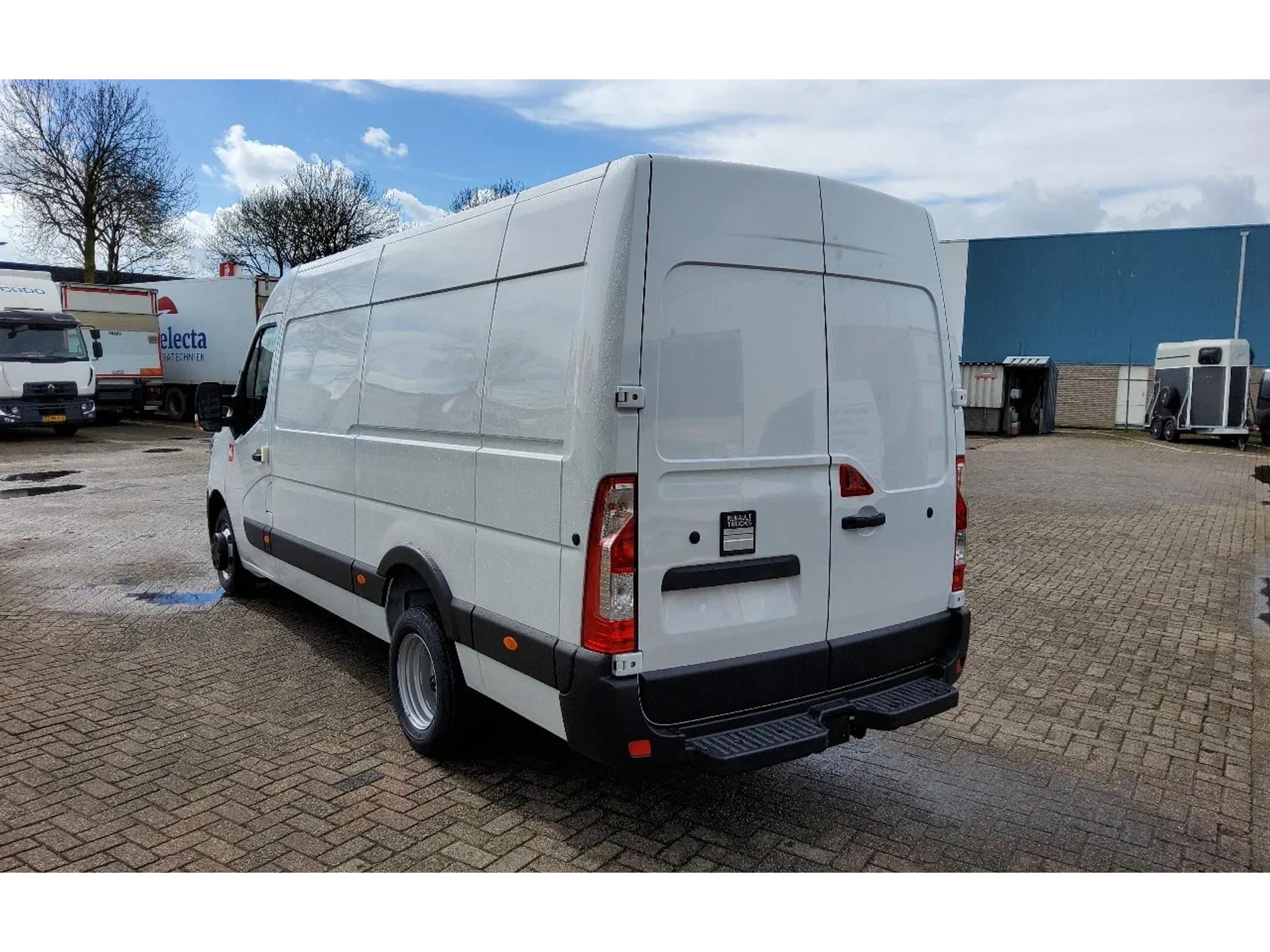 Foto 6 van Renault Master 165.35 WIT L3H2 DL GESLOTEN - EURO 6 -RED EDITION