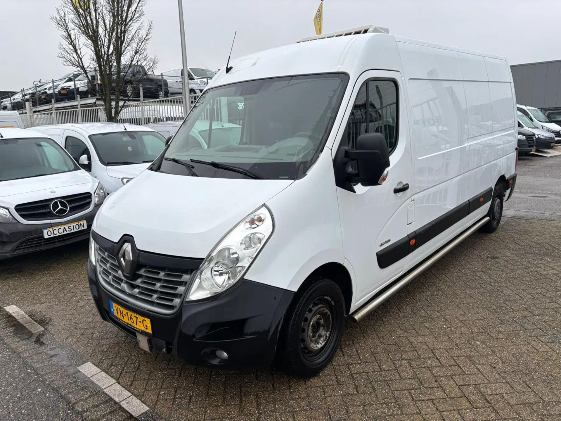 Foto 2 van Renault 2.3DCI L3H2 Koelwagen Airco Navi Cruisecontrol