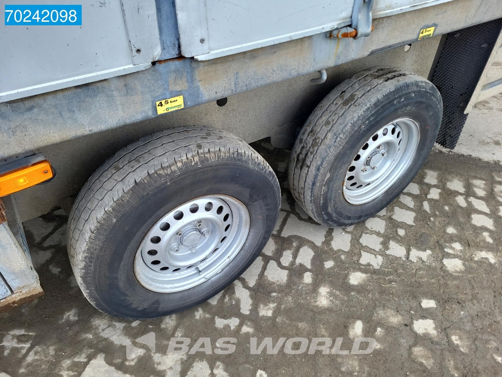 Foto 21 van Iveco 40C18 BE combinatie Iveco Daily Veldhuizen Oplegger BE Trekker Cruise control