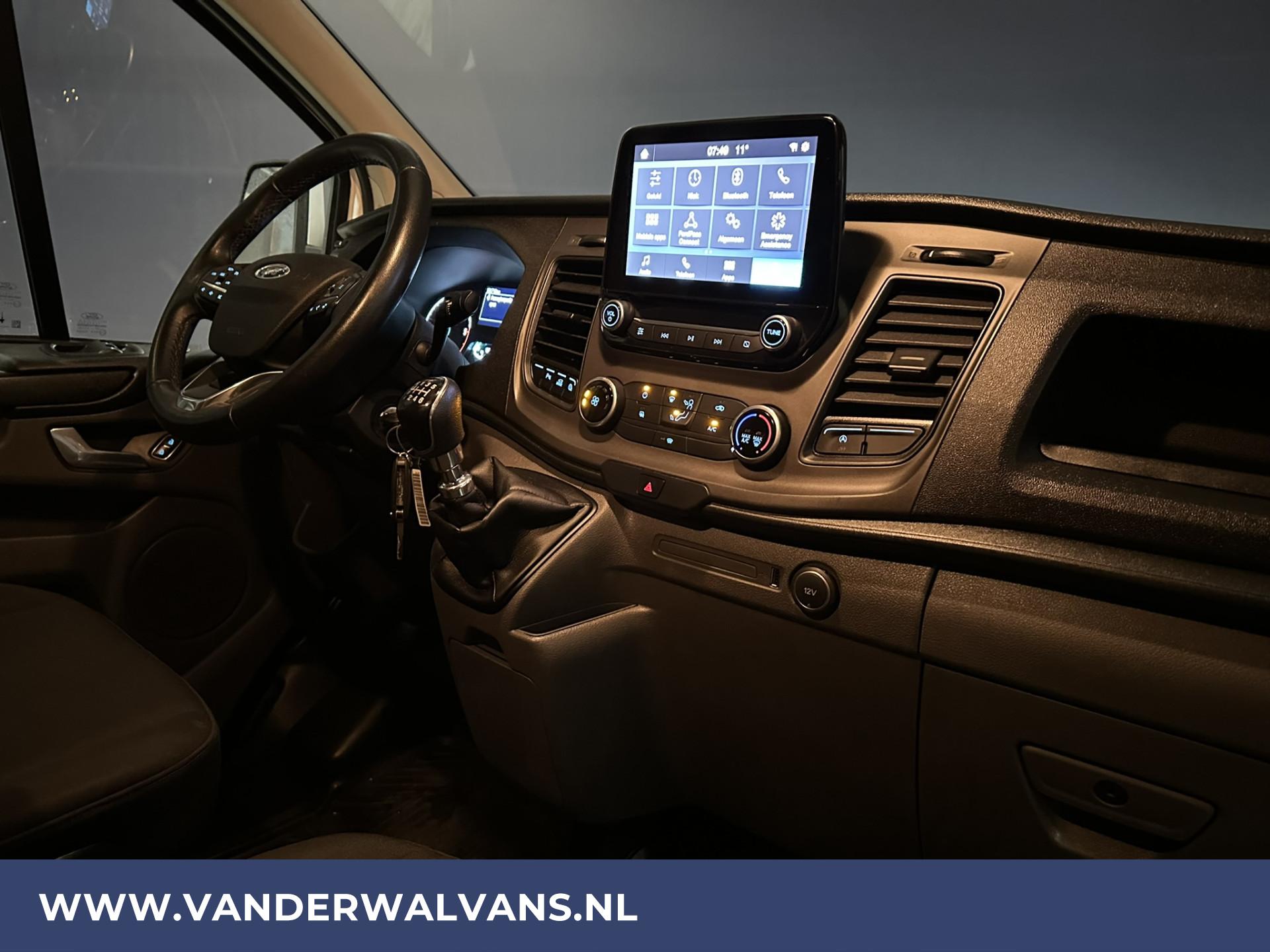 Foto 15 van Ford Transit Custom 2.0 TDCI L2H1 Euro6 Airco | Camera | Apple Carplay | Android Auto | Cruisecontrol | LED