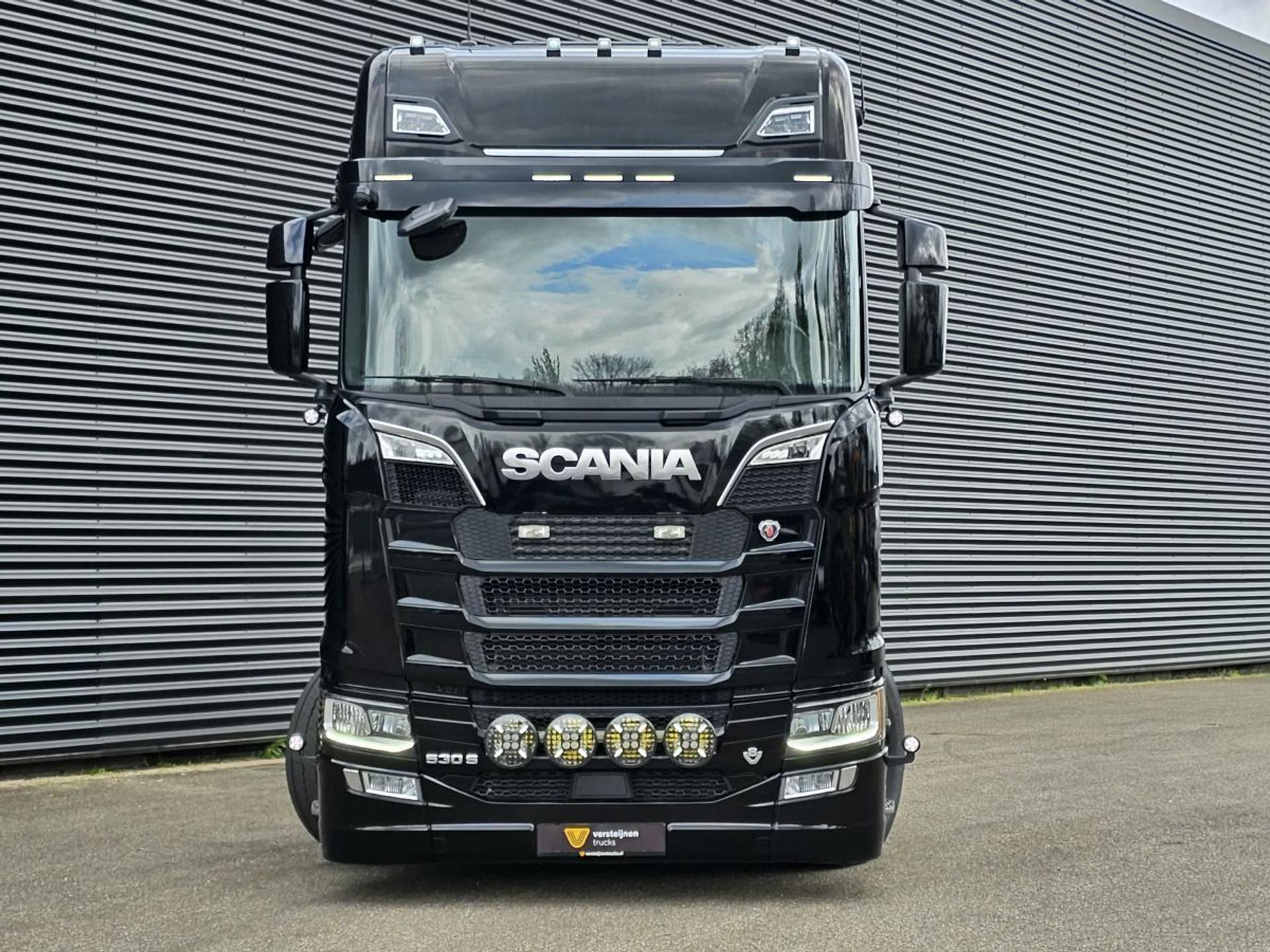 Foto 2 van Scania S530 V8 / 6x2 BOOGIE / EURO 6 / 75 T / 99.000 km!