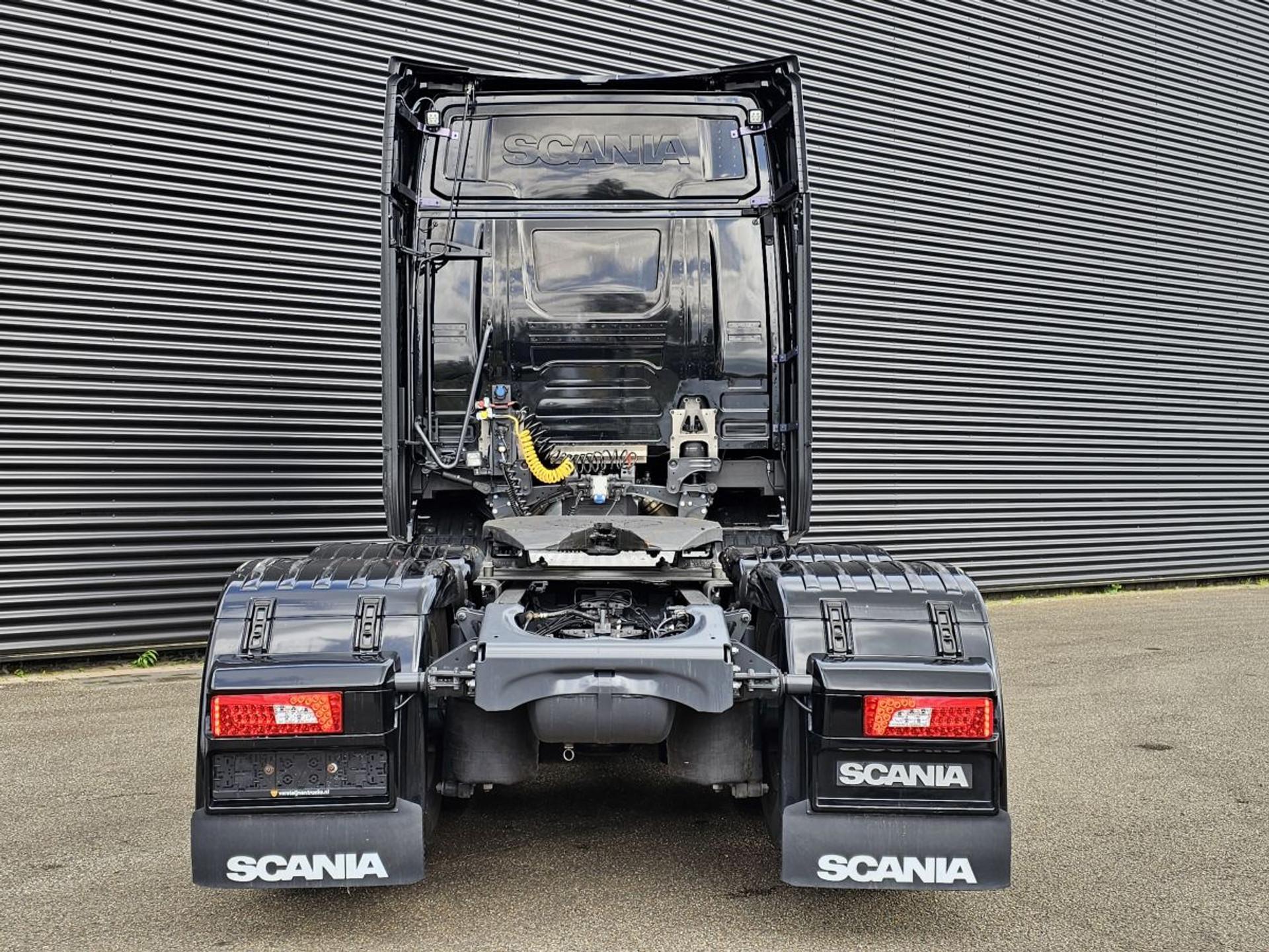 Foto 8 van Scania S530 V8 / 6x2 BOOGIE / EURO 6 / 75 T / 99.000 km!