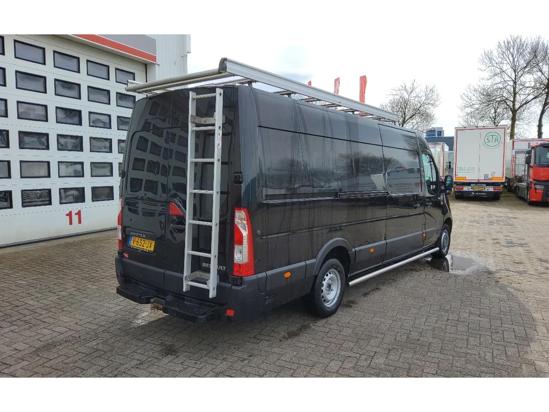 Foto 4 van Renault Master 165.35 L4H3 DL RWD GESLOTEN - EURO 6 - V-652-JX