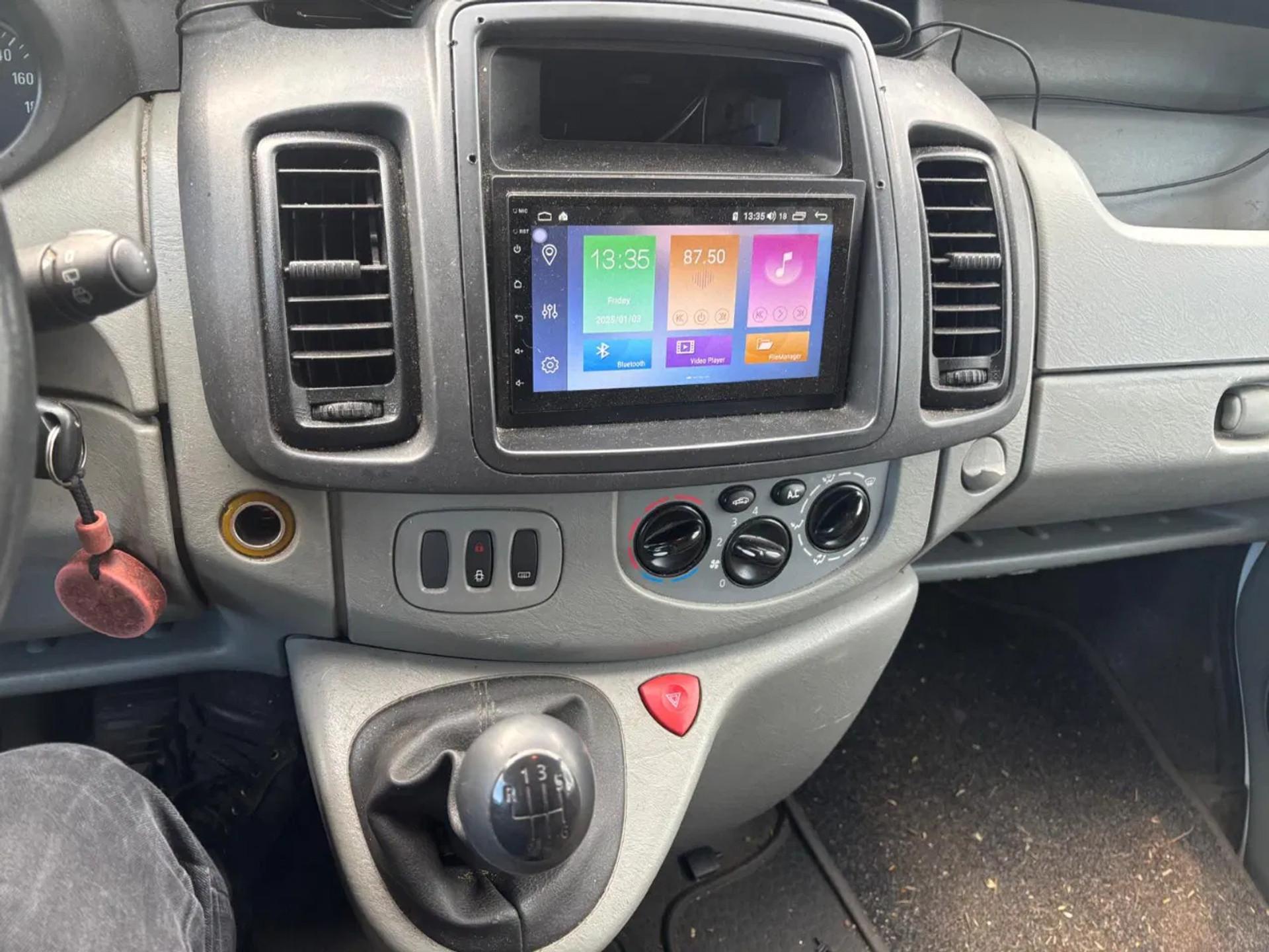 Foto 7 van Opel L1 airco
