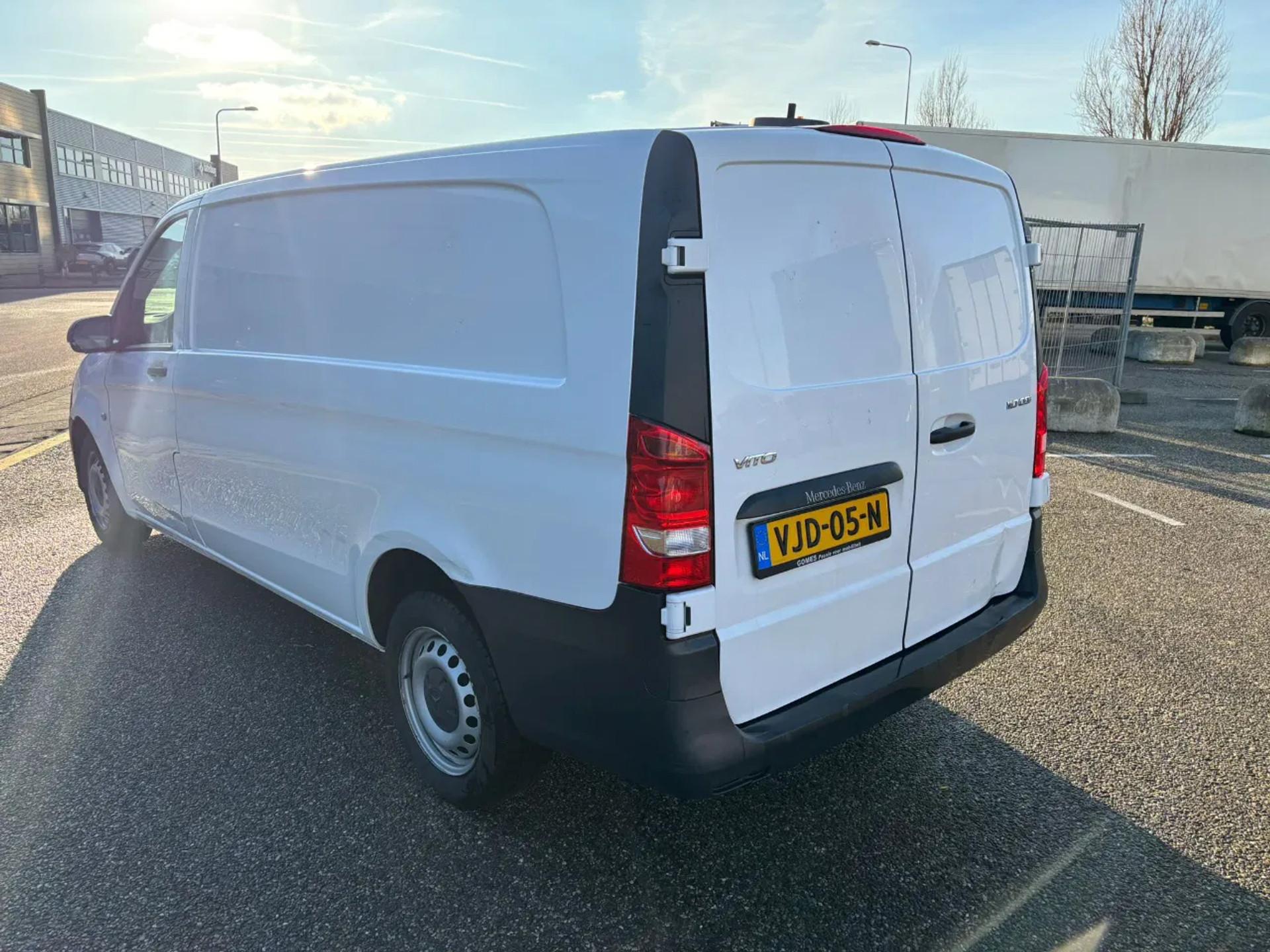 Foto 4 van Mercedes-Benz 110CDI L3H1 Airco Cruisecontrol EURO 6