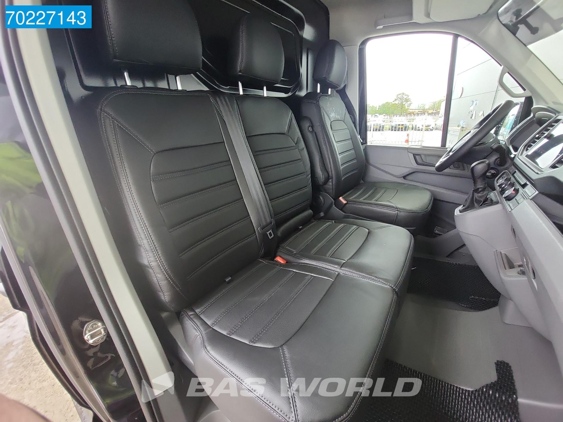 Foto 12 van MAN TGE 3.180 Automaat Black Edition L3H2 LED Grootbeeld CarPlay Camera L2H1 9m3 Airco Cruise control