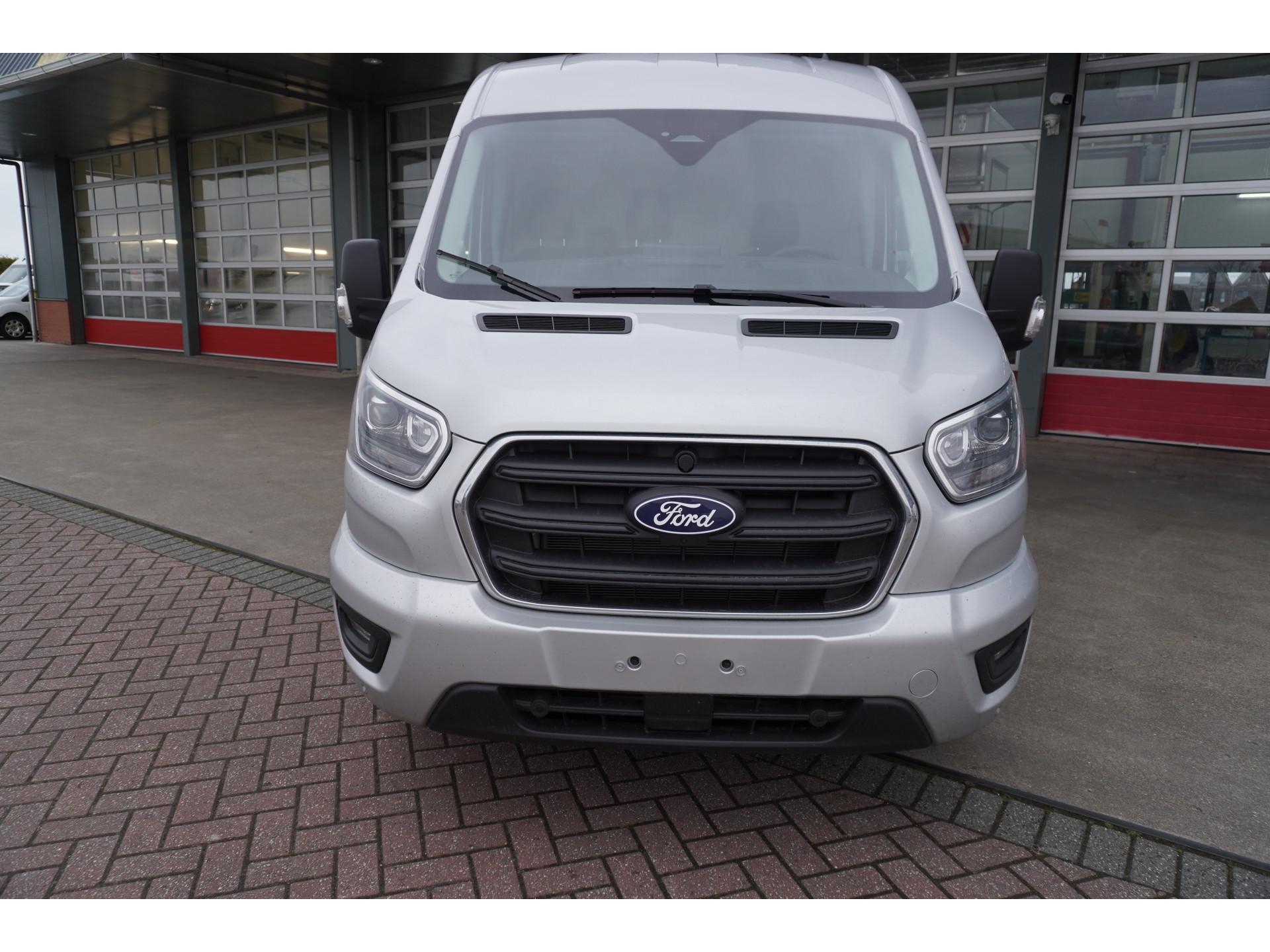 Foto 10 van Ford 350M 2.0 TDCI 165PK L2H2 Limited Automaat