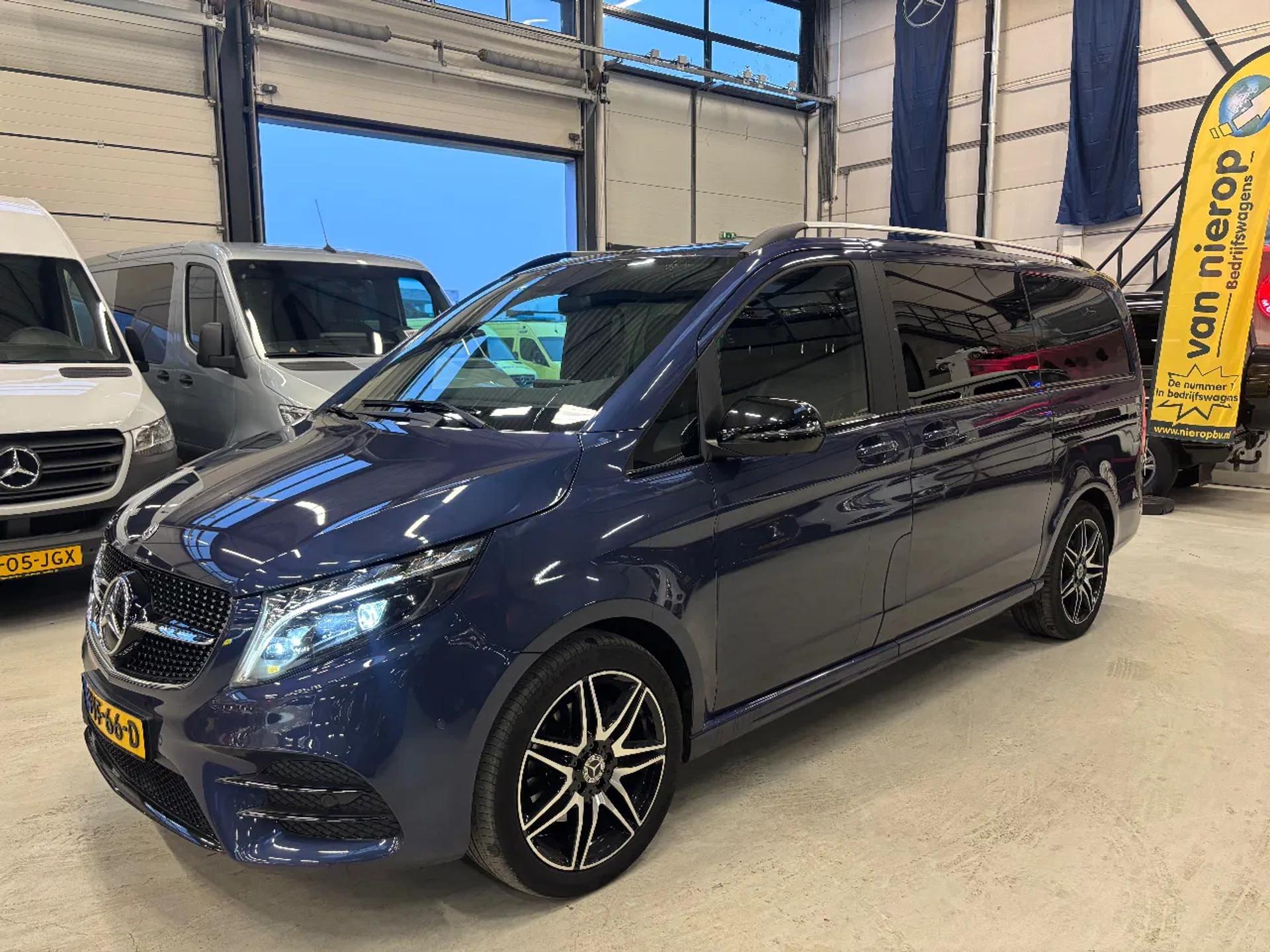 Foto 2 van Mercedes-Benz 300D L2H1 Dubbelcabine Airco Navi Automaat Luchtvering 77.000KM EERSTE EIGENAAR
