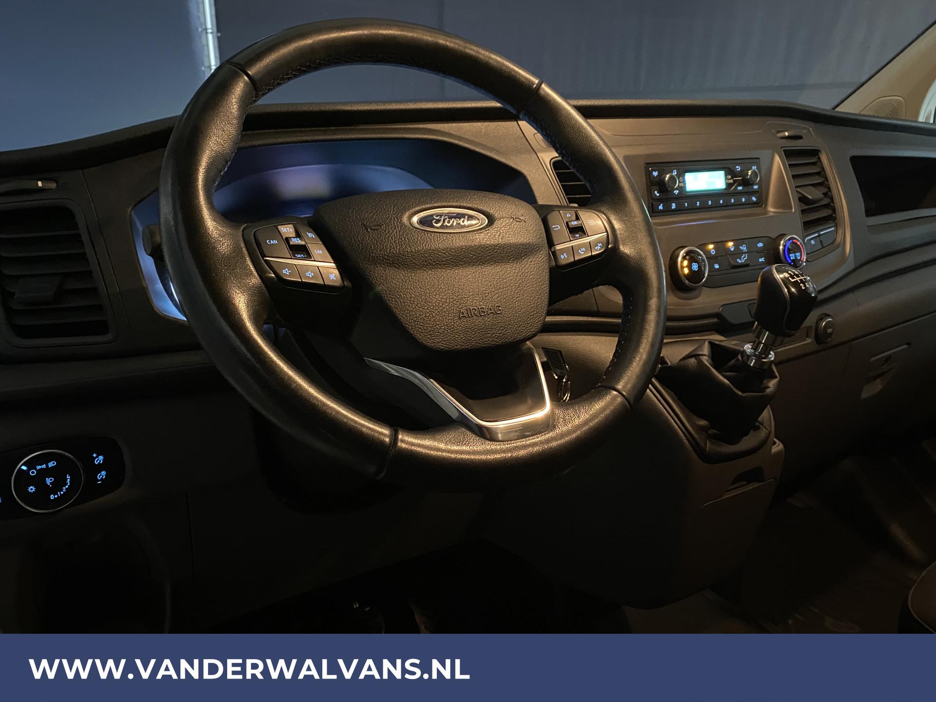 Foto 5 van Ford Transit Custom 2.0 TDCI L1H1 Euro6 Airco | Cruisecontrol | LED | parkeersensoren | 2500KG Trekvermogen