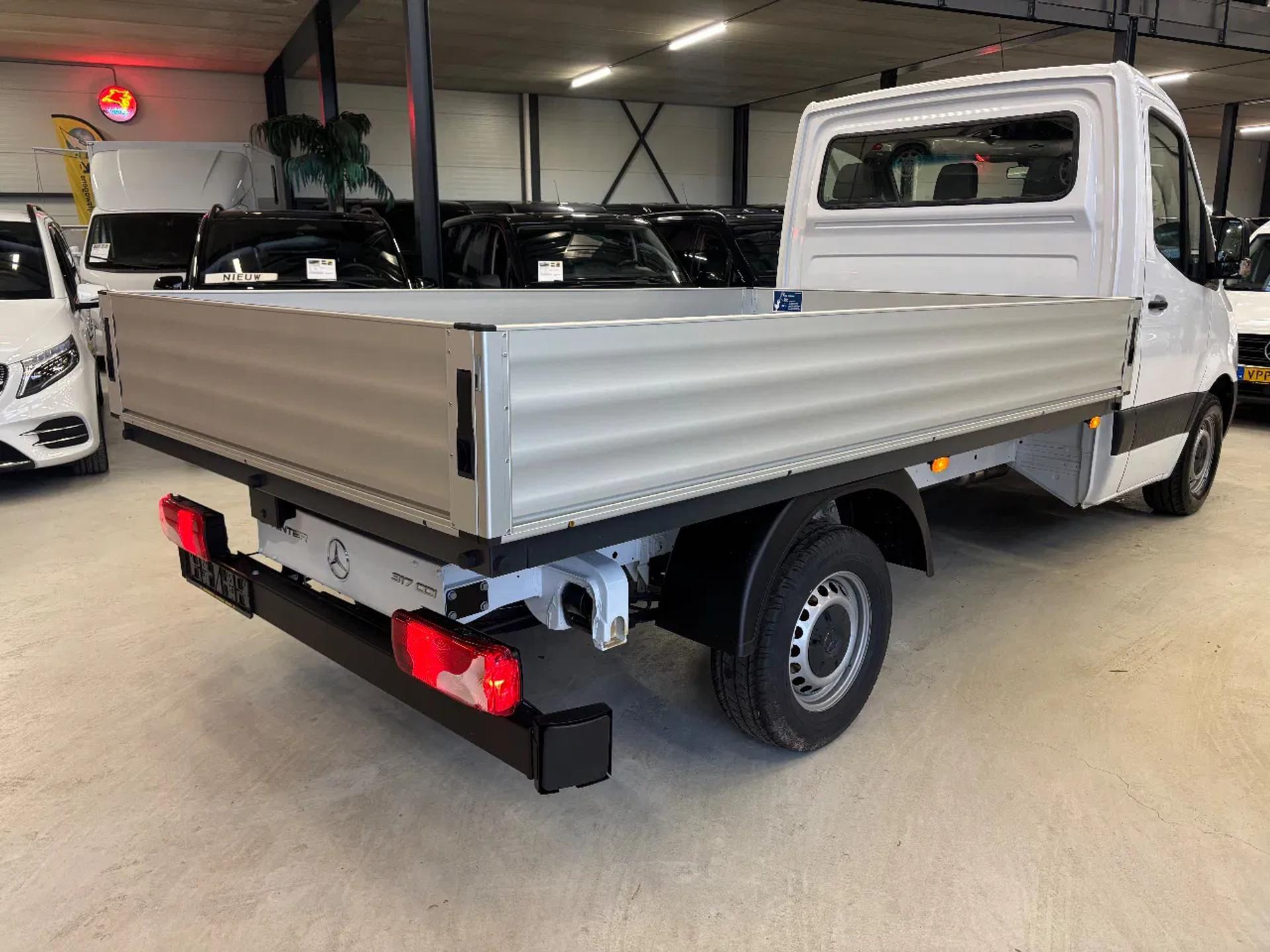 Foto 4 van Mercedes-Benz 317CDI Openlaadbak Automaat Airco Cruisecontrol NIEUW BPM VRIJ