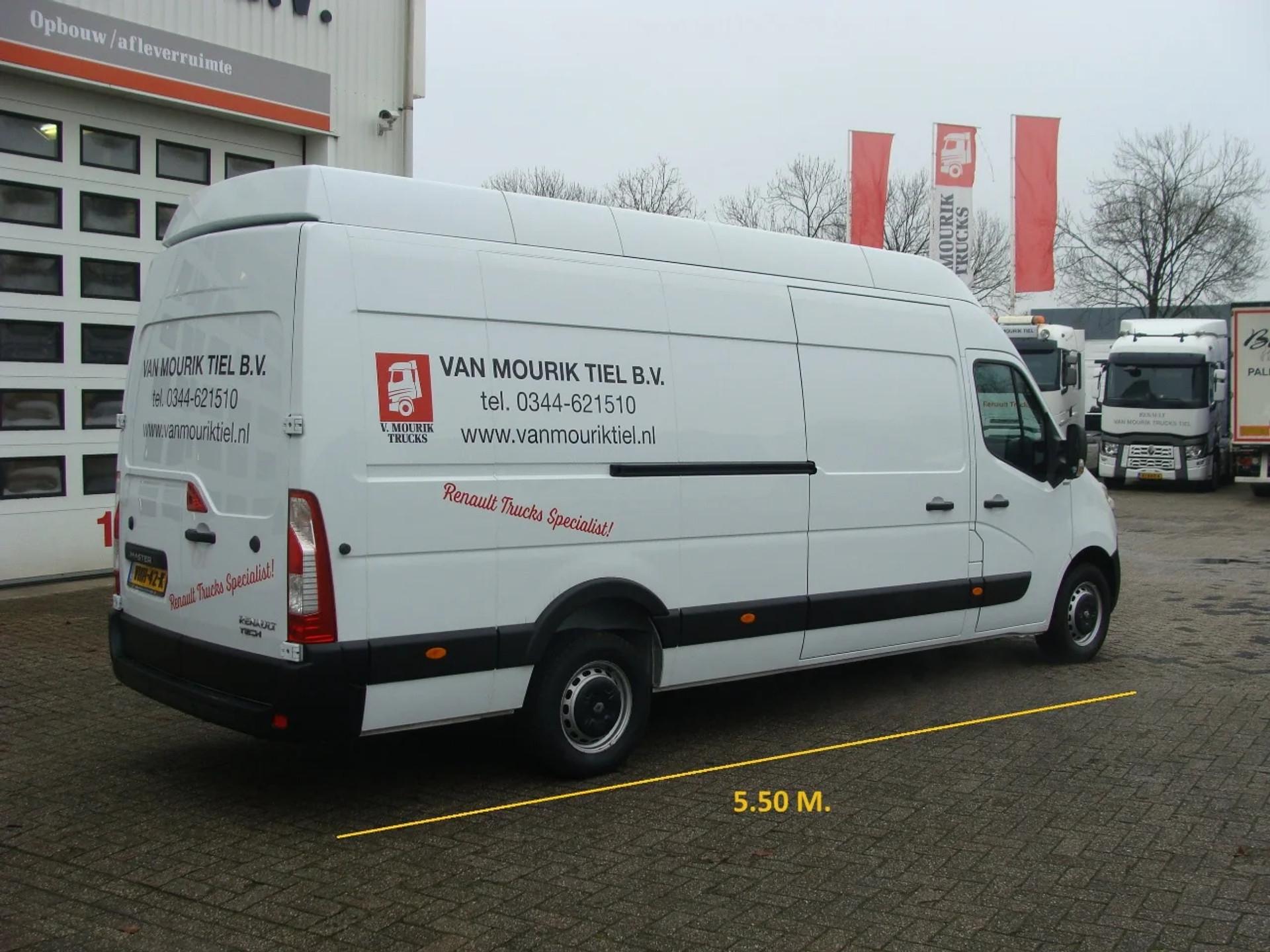 Foto 3 van Renault Master 145.35 L4H3 GESLOTEN - EURO 6 - VHH-42-K