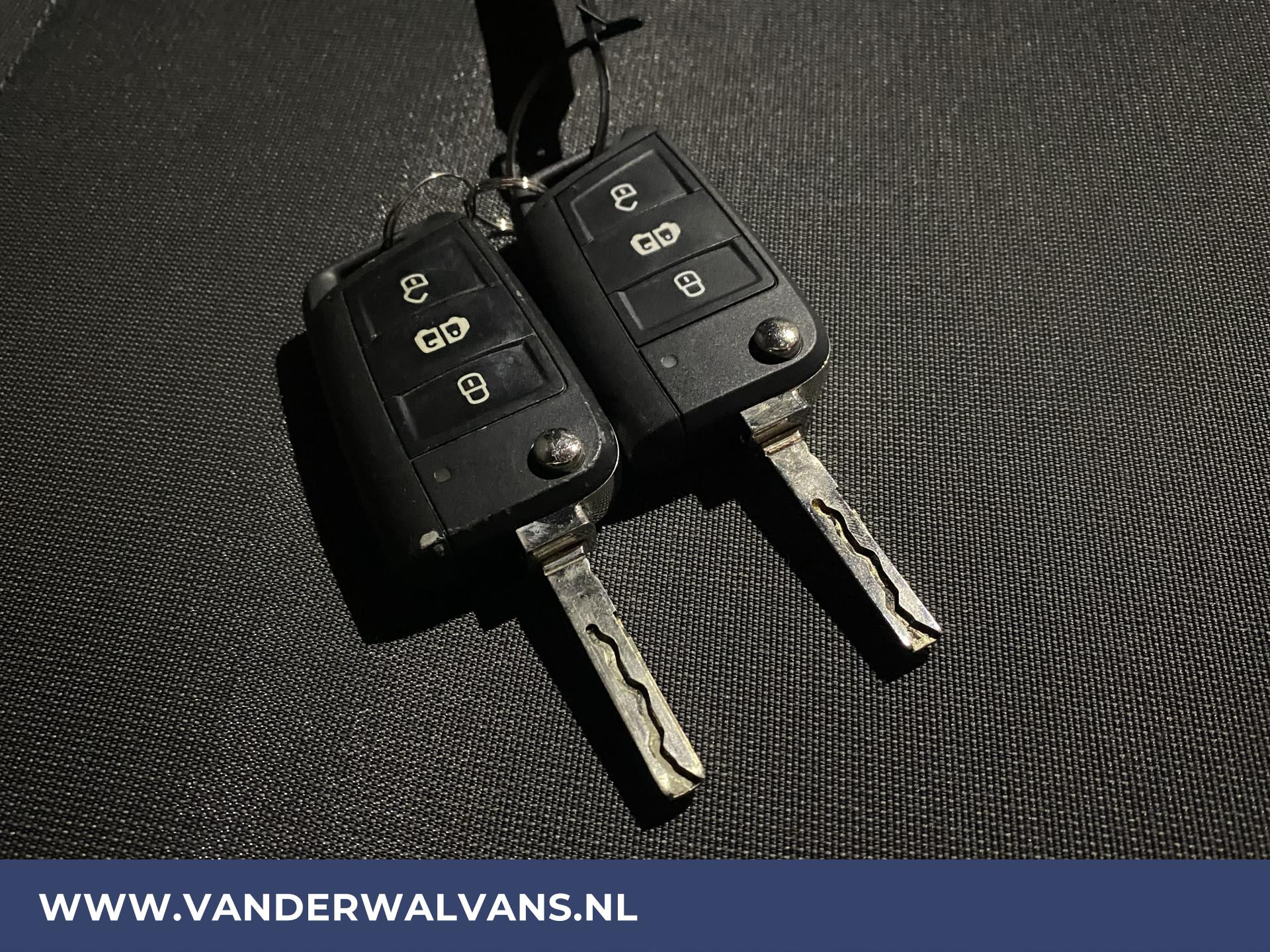 Foto 17 van Volkswagen Crafter 35 2.0TDI 140pk L5H4 (L4H3) XXL Euro6 Airco | Apple carplay