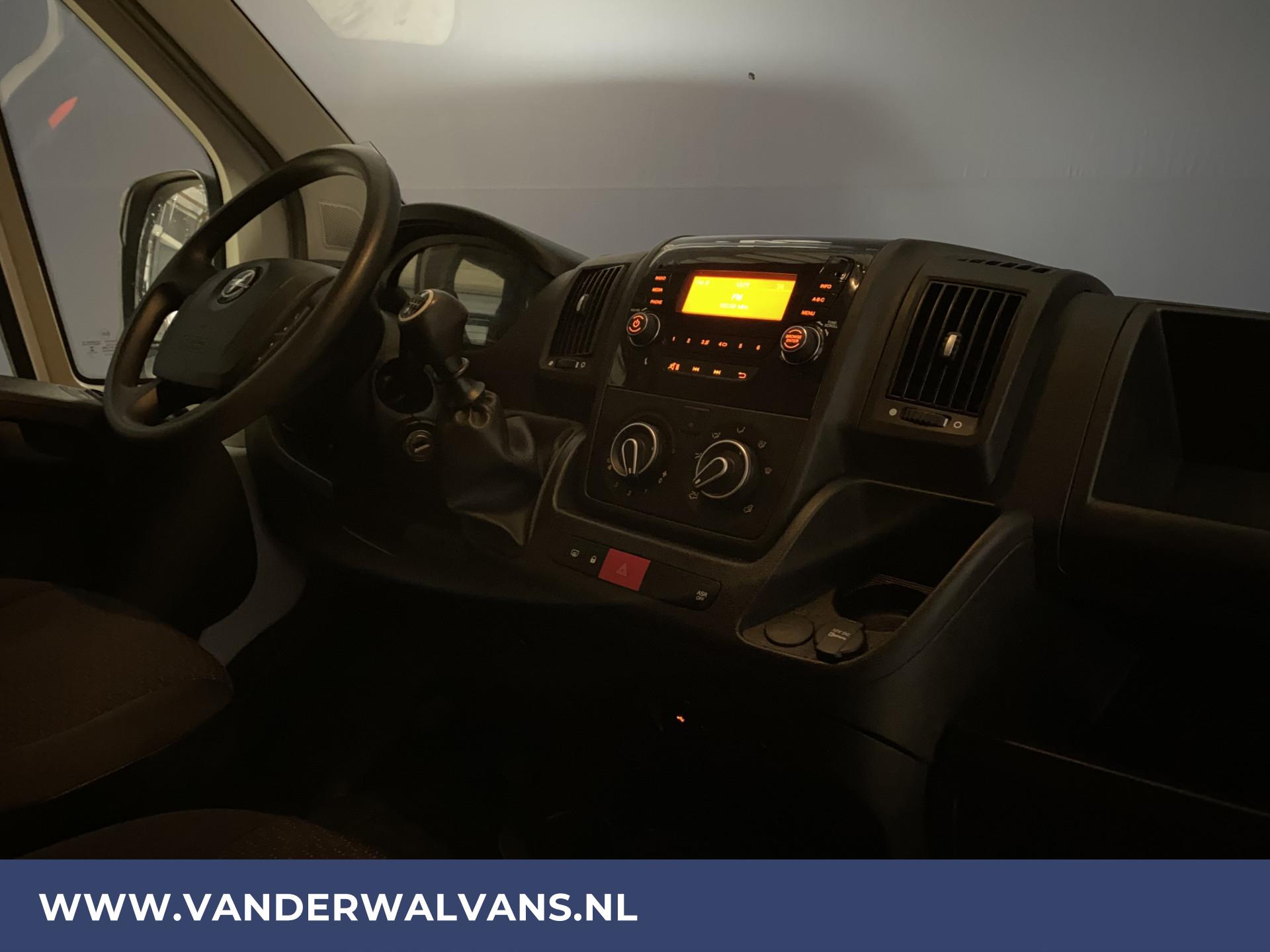 Foto 14 van Opel Movano 2.2D 140pk L4H2 Euro6 Airco | Cruise | 3-zits